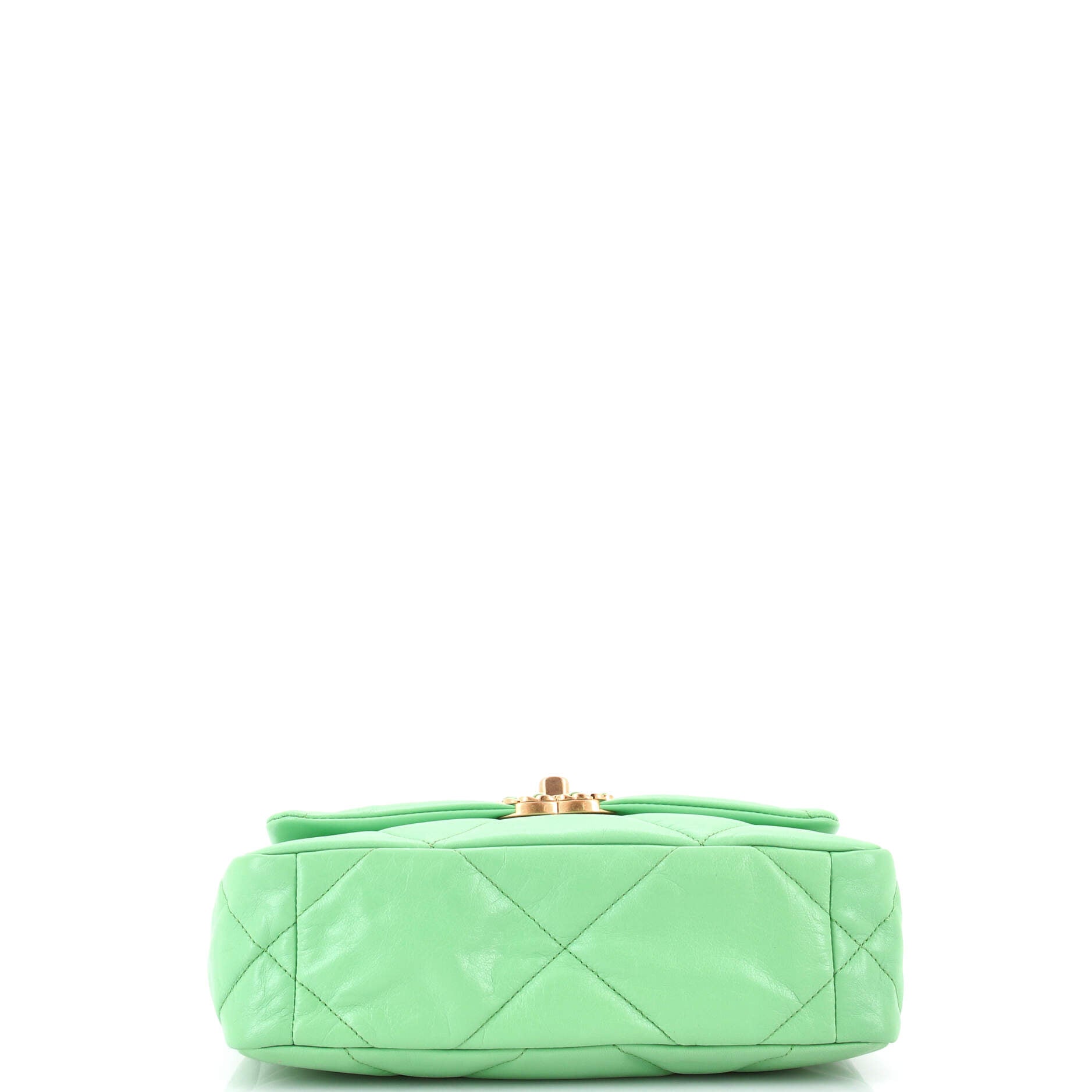 19 Flap Bag Quilted Leather Medium