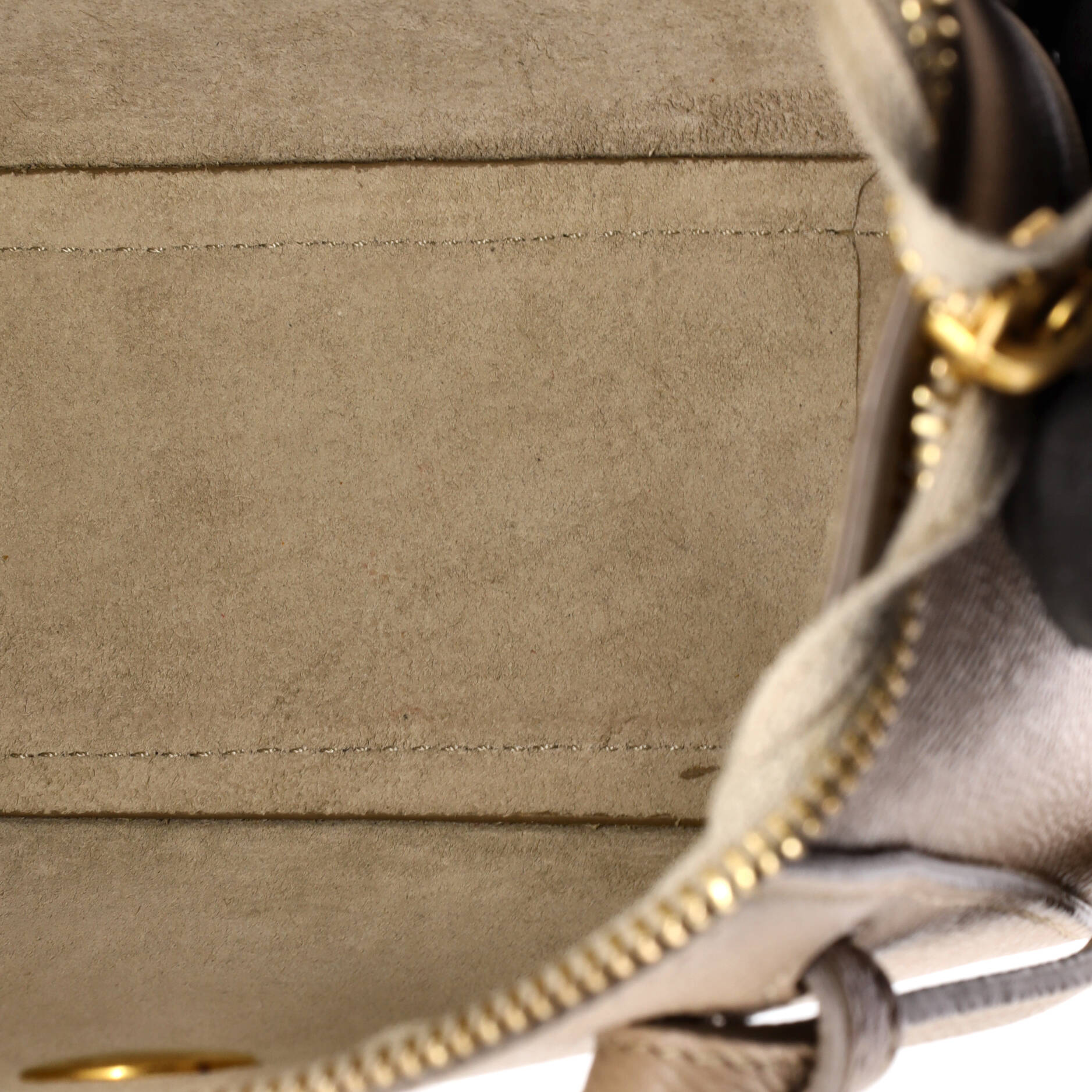 Belt Bag Textured Leather Pico