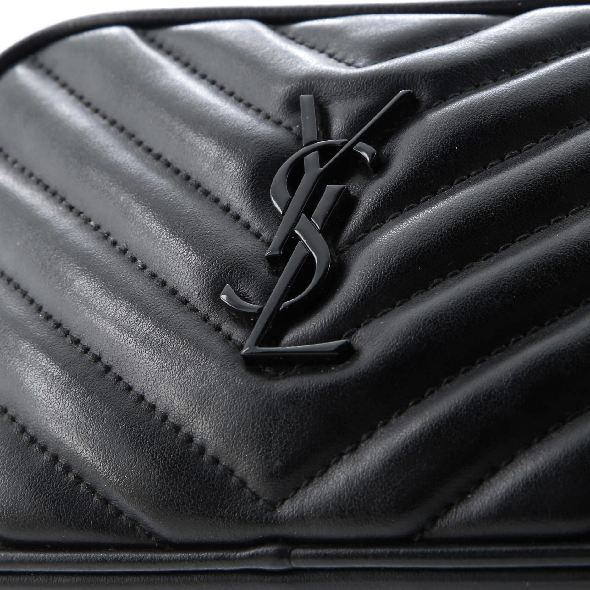 Lou Belt Bag Matelasse Chevron Leather
