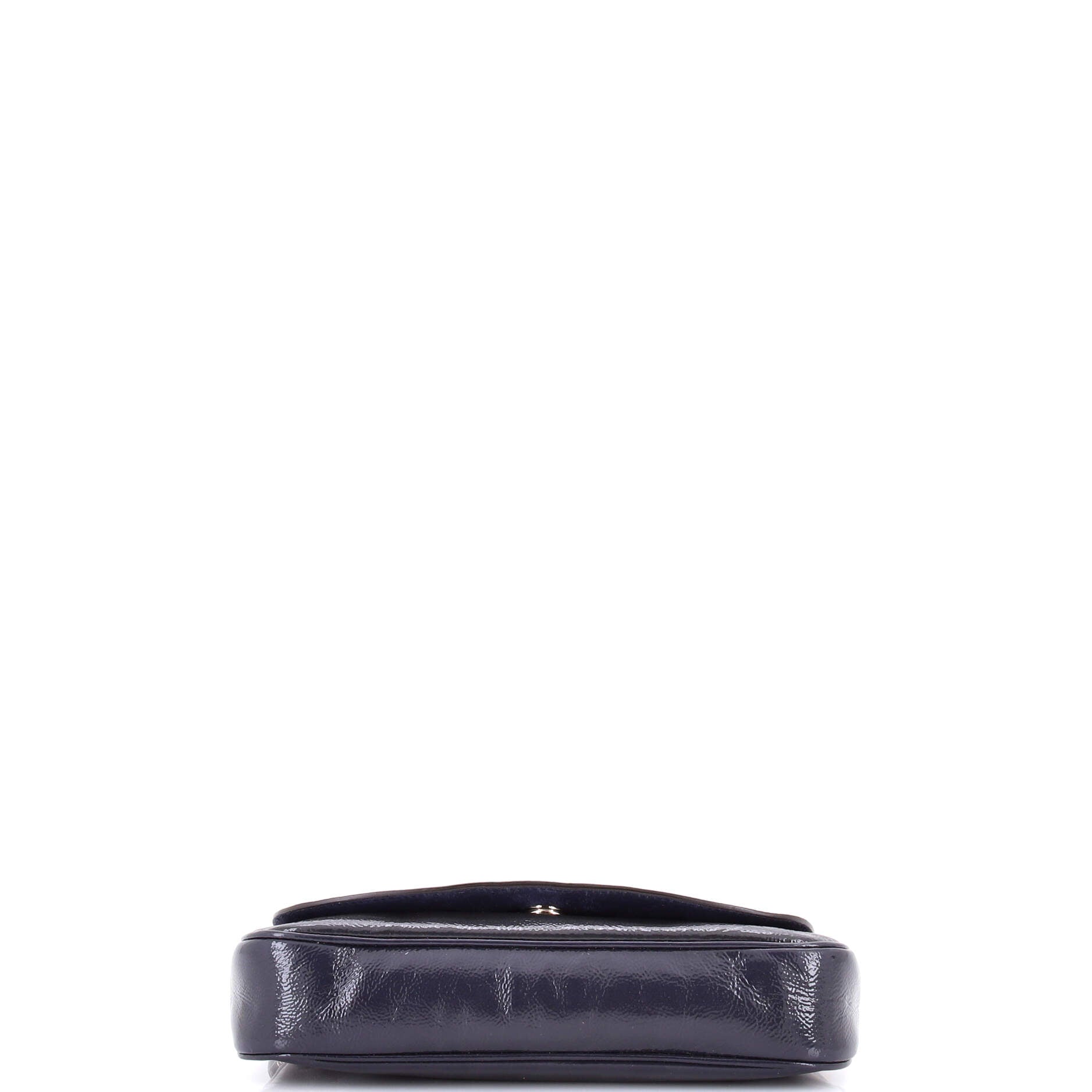 Soho Chain Crossbody Bag Leather Medium