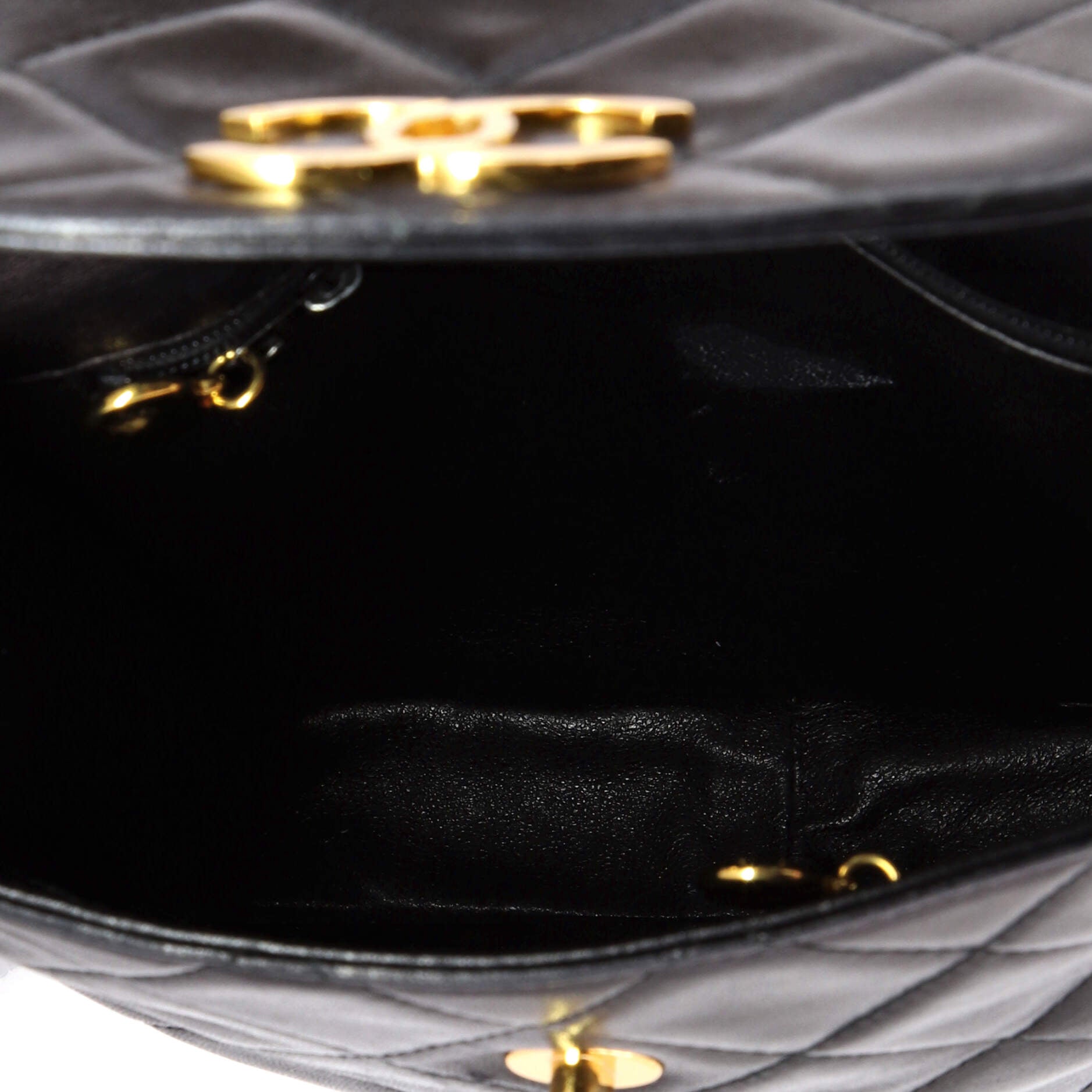 Vintage Square CC Flap Bag Quilted Lambskin Medium