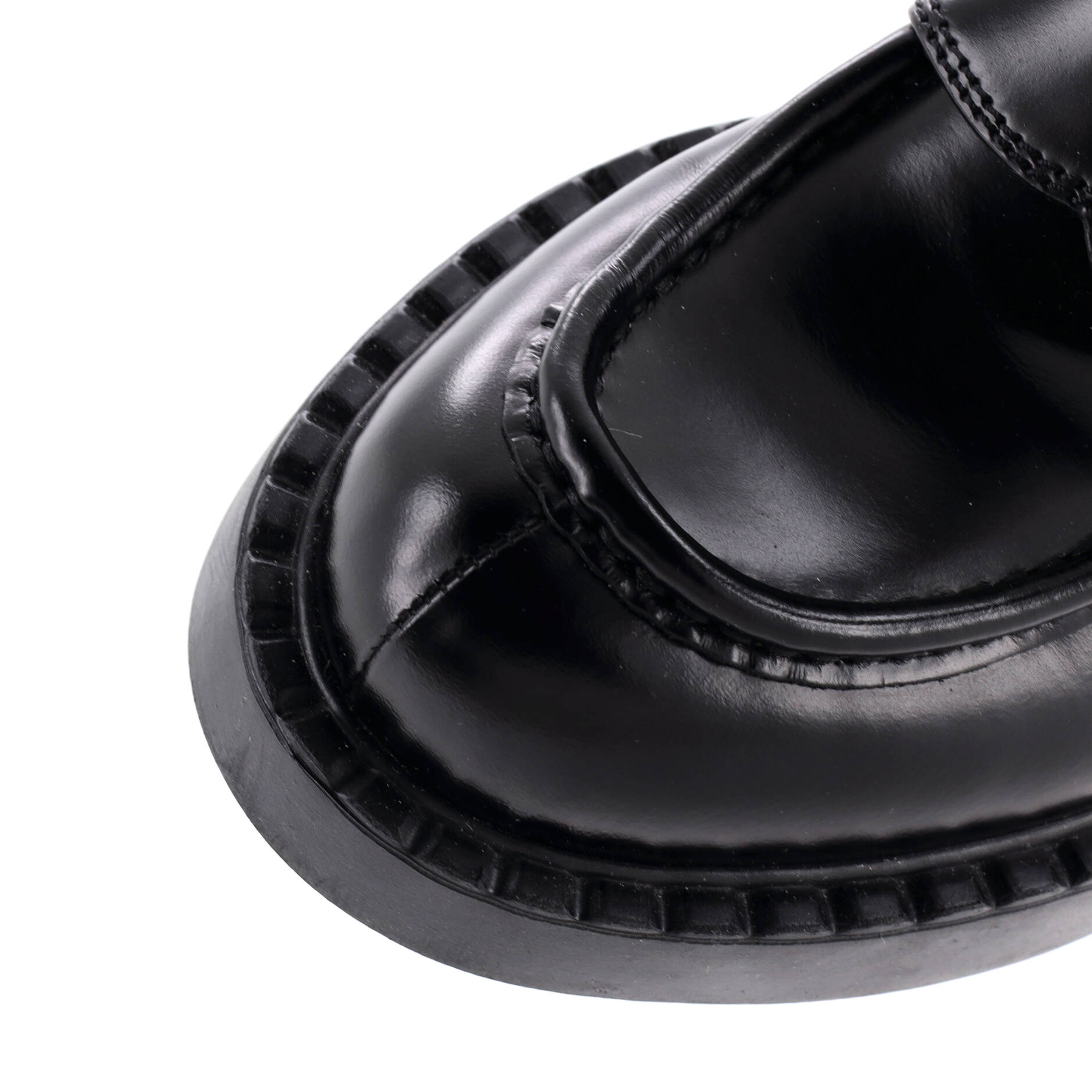 Women's Triangle Logo Loafers Spazzolato Leather