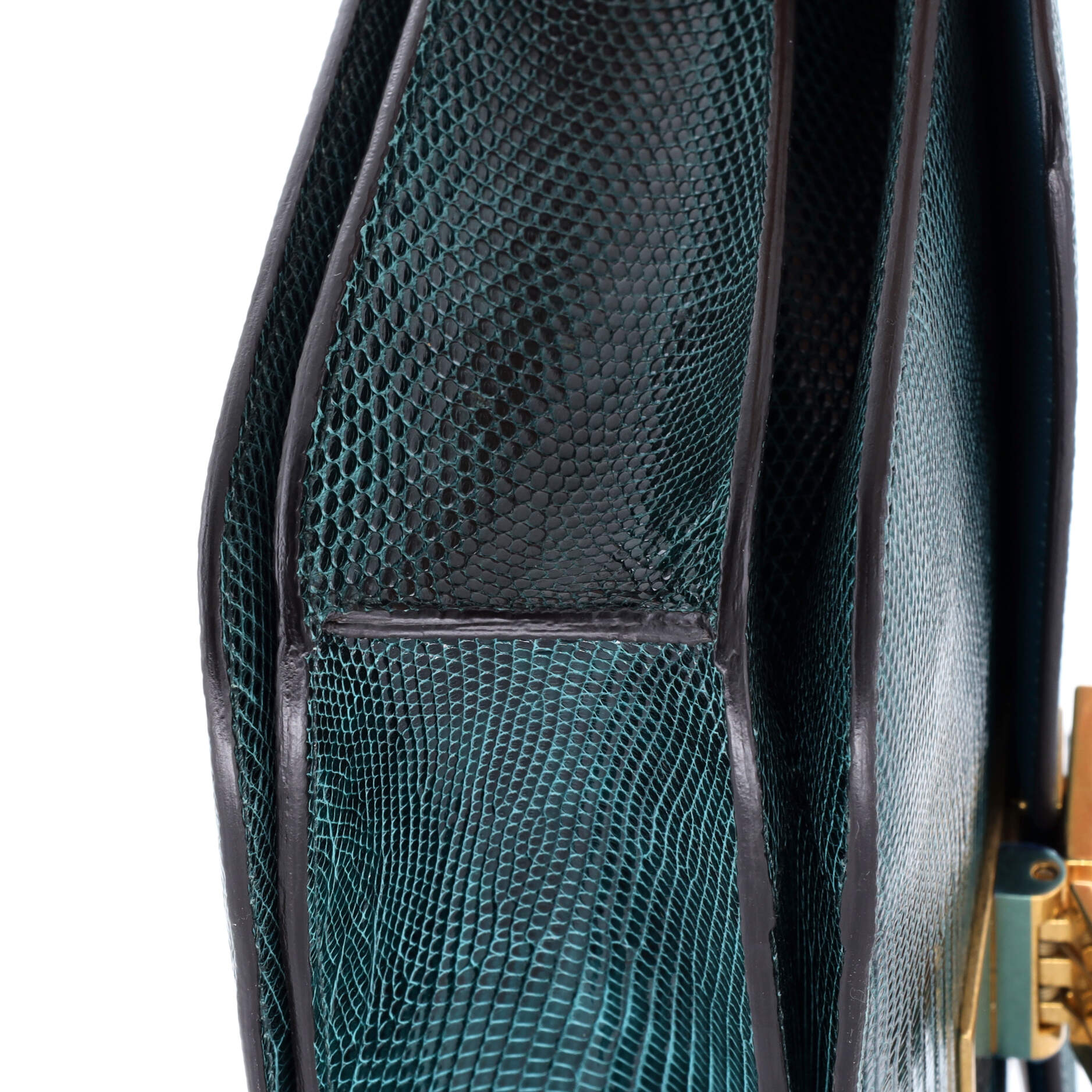 Classic Box Bag Lizard Medium
