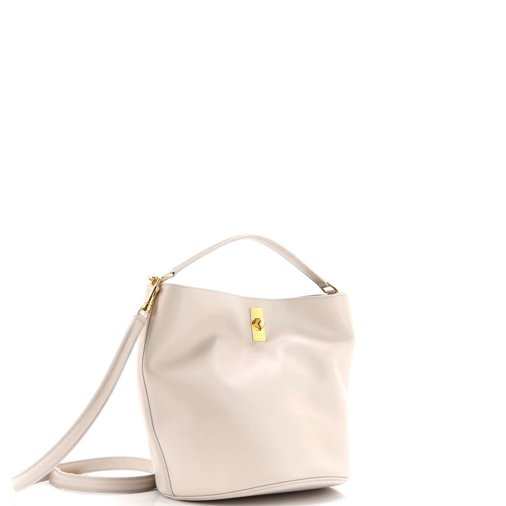 Bucket 16 Bag Leather