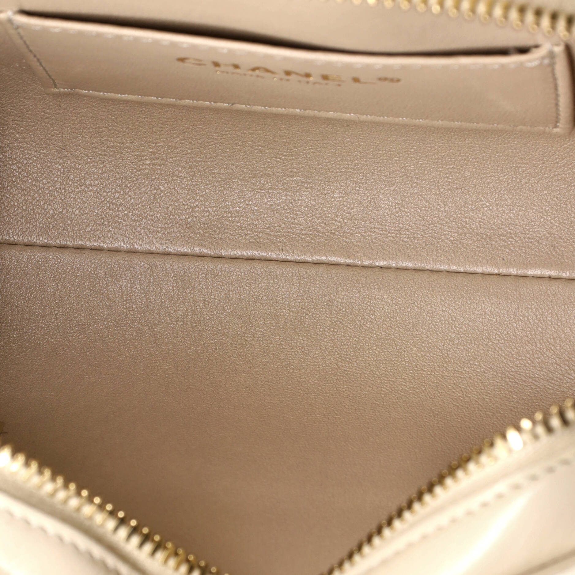 Medal Envelope Flap Bag Chevron Calfskin Small
