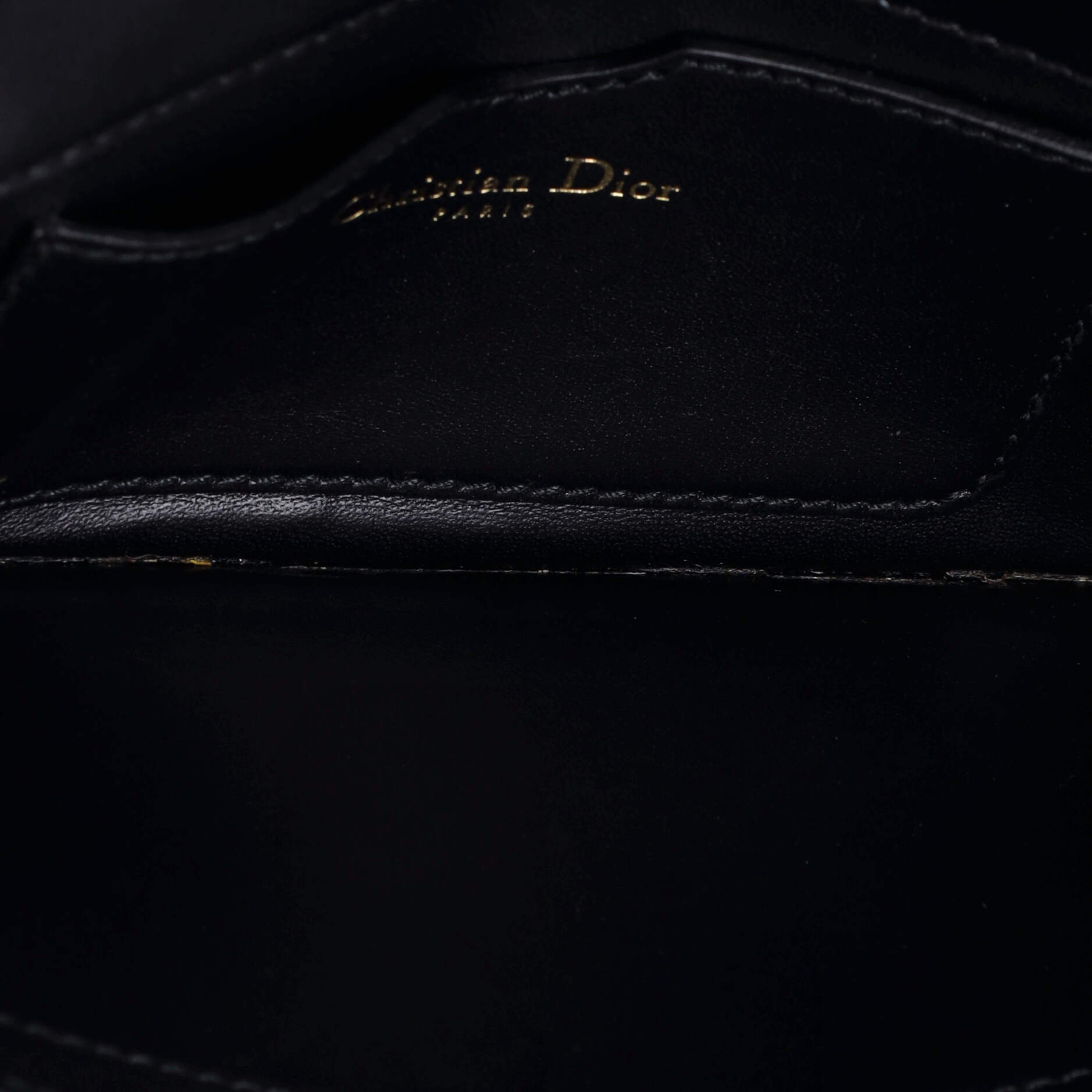 Bee Clutch Leather