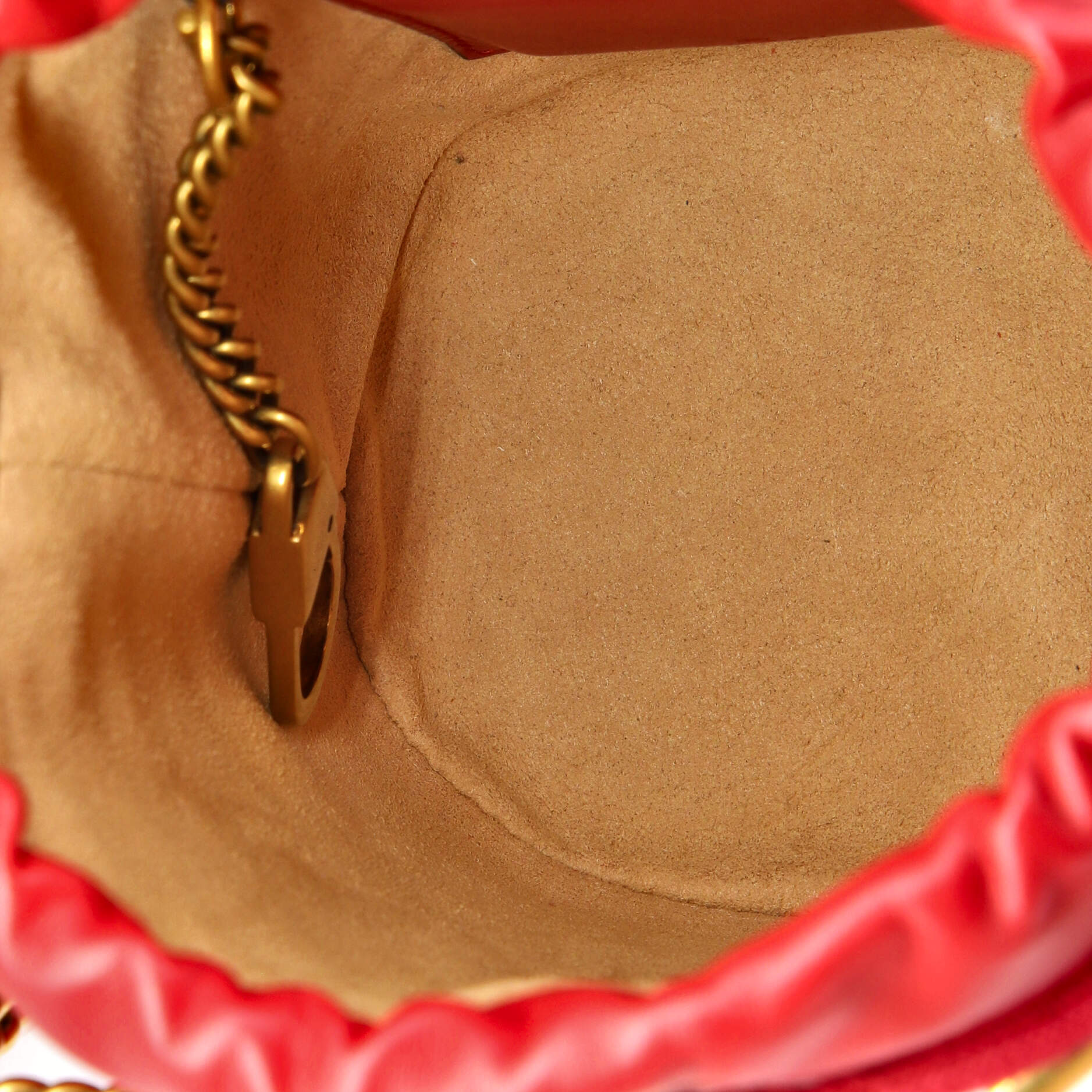 GG Marmont Bucket Bag Matelasse Leather Mini