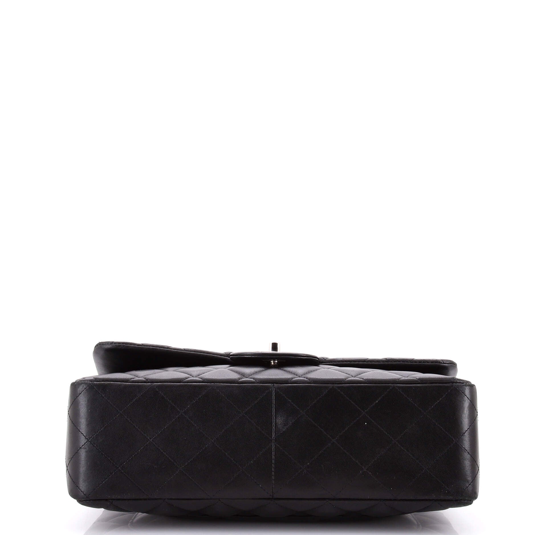 Classic Single Flap Bag Quilted Lambskin Jumbo