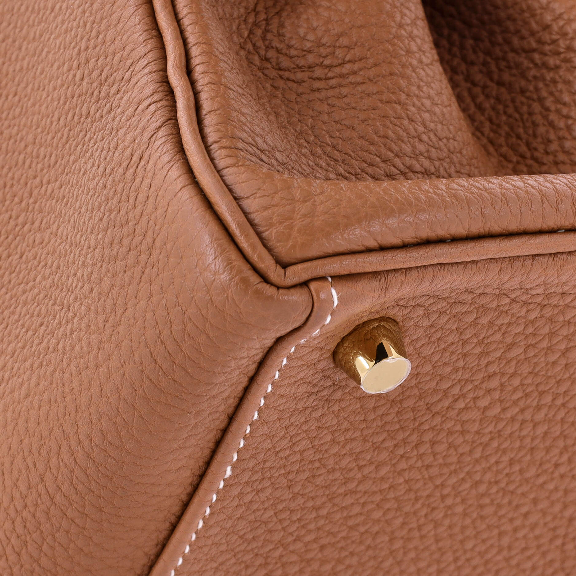 Kelly Handbag Gold Togo with Gold Hardware 28