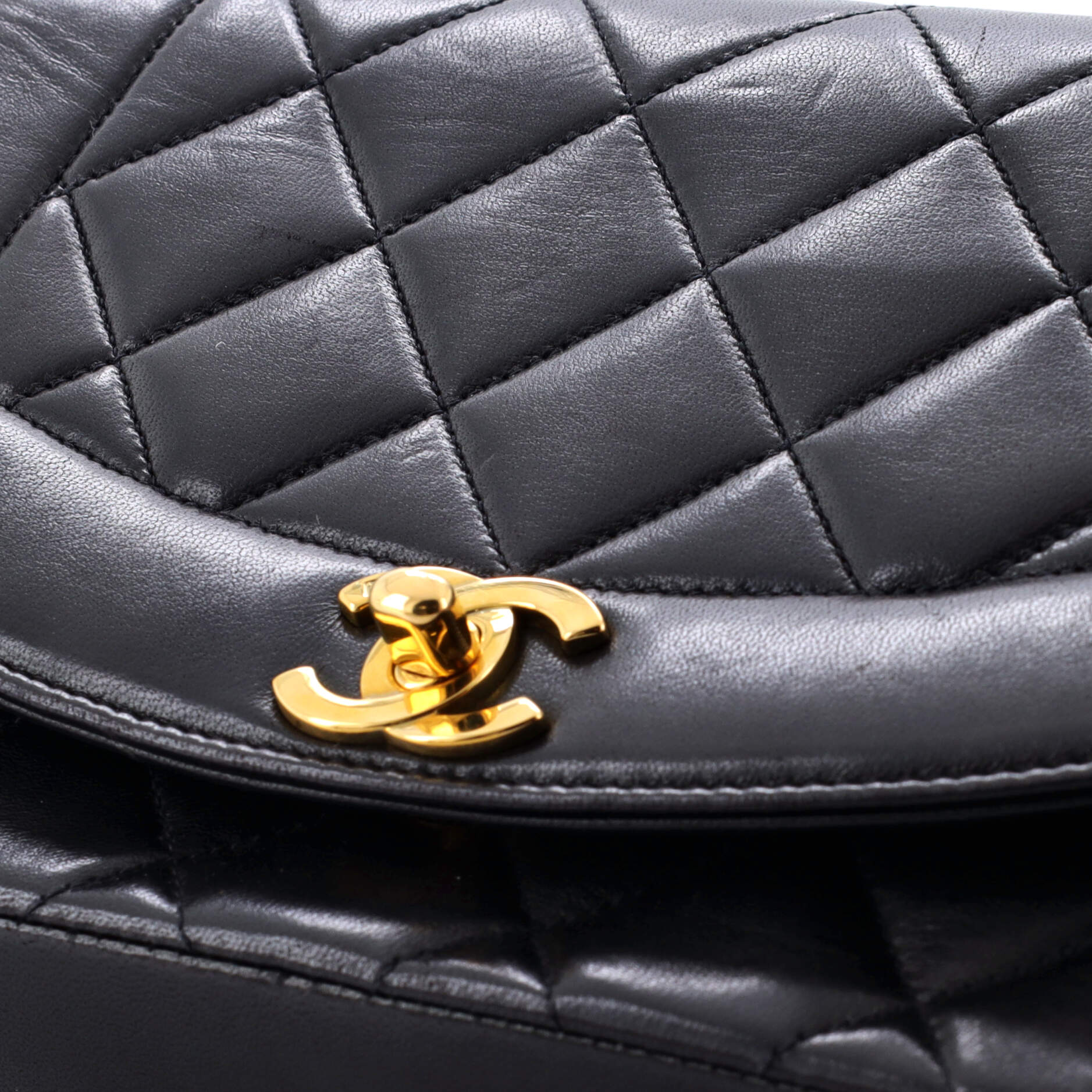 Vintage Diana Flap Bag Quilted Lambskin Small