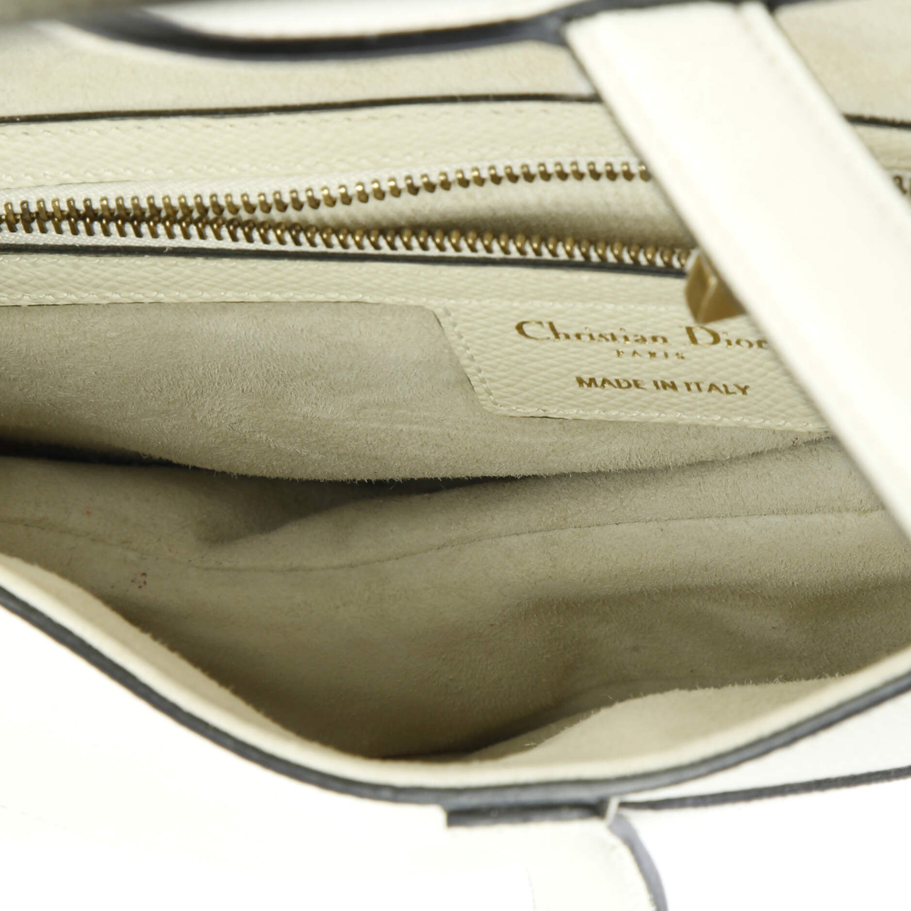 Saddle Handbag Leather Medium