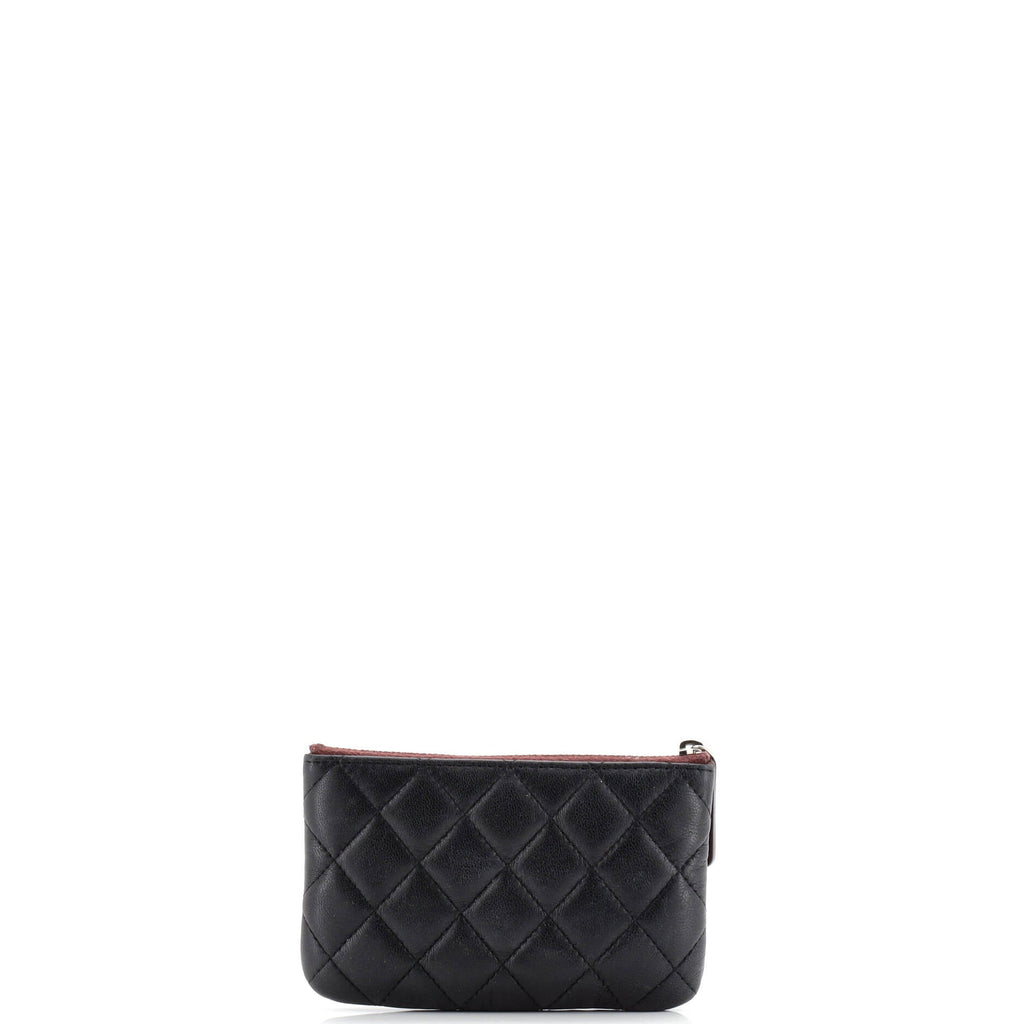 Classic O Case Pouch Quilted Lambskin Mini