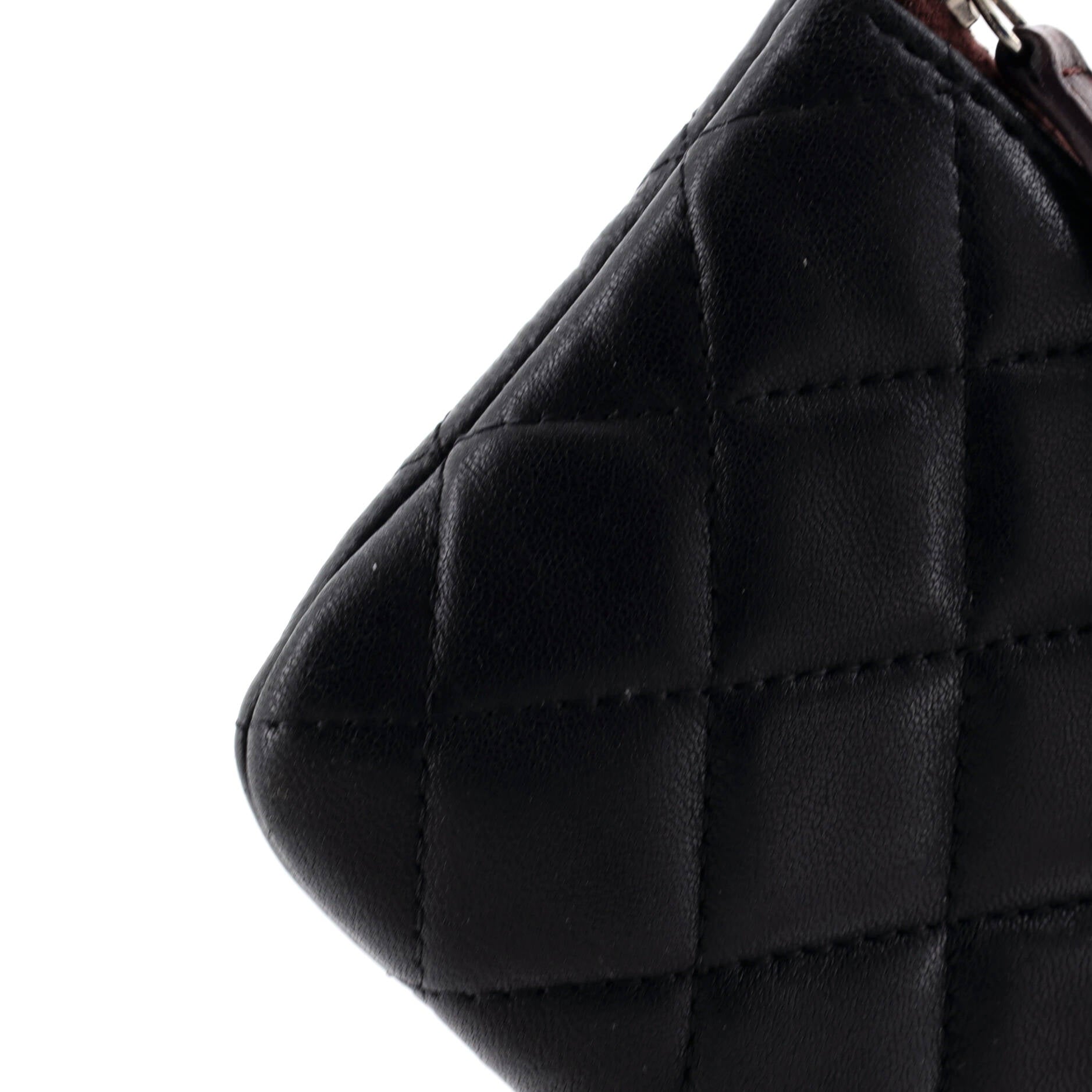 Classic O Case Pouch Quilted Lambskin Mini