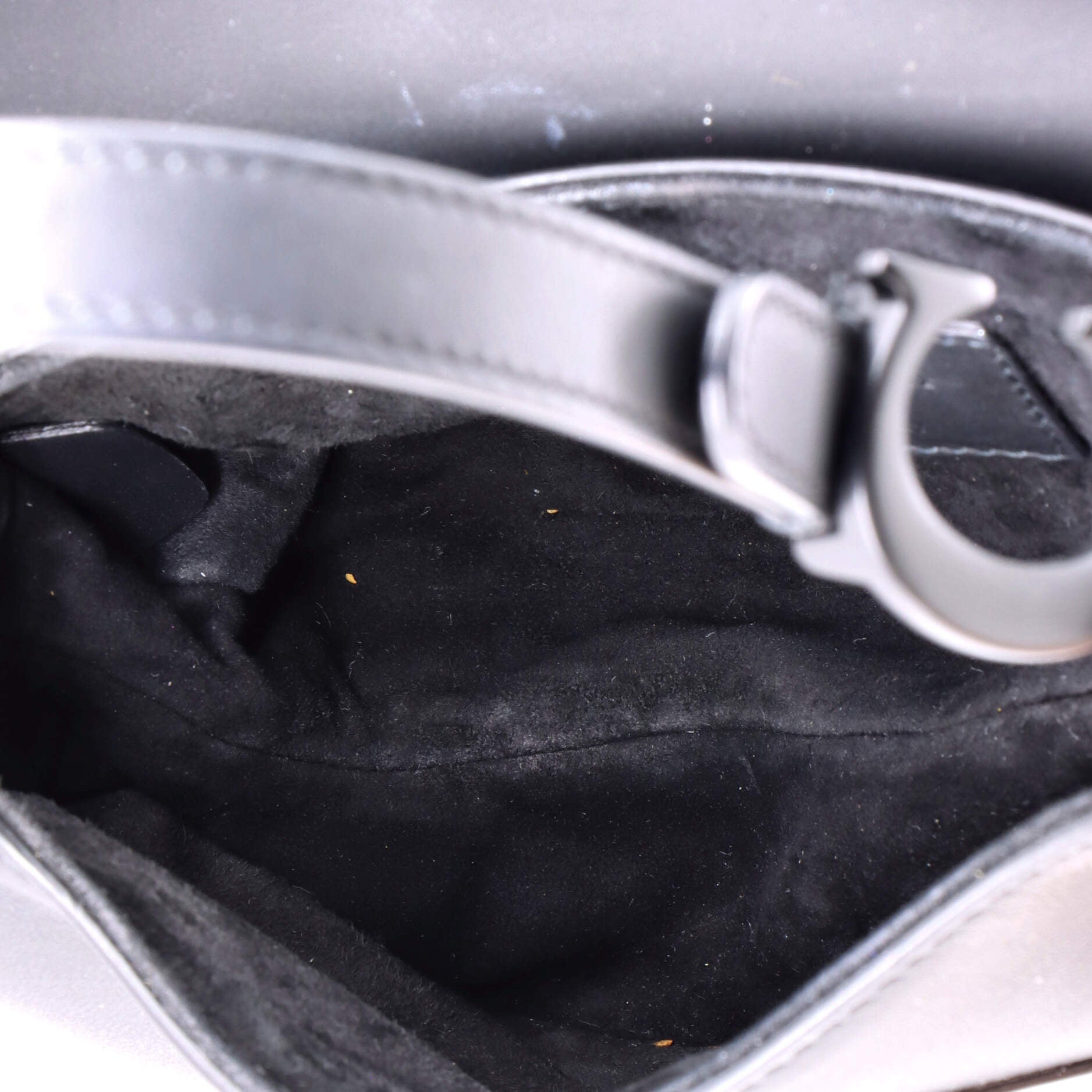 Ultra Matte Saddle Handbag Leather Mini