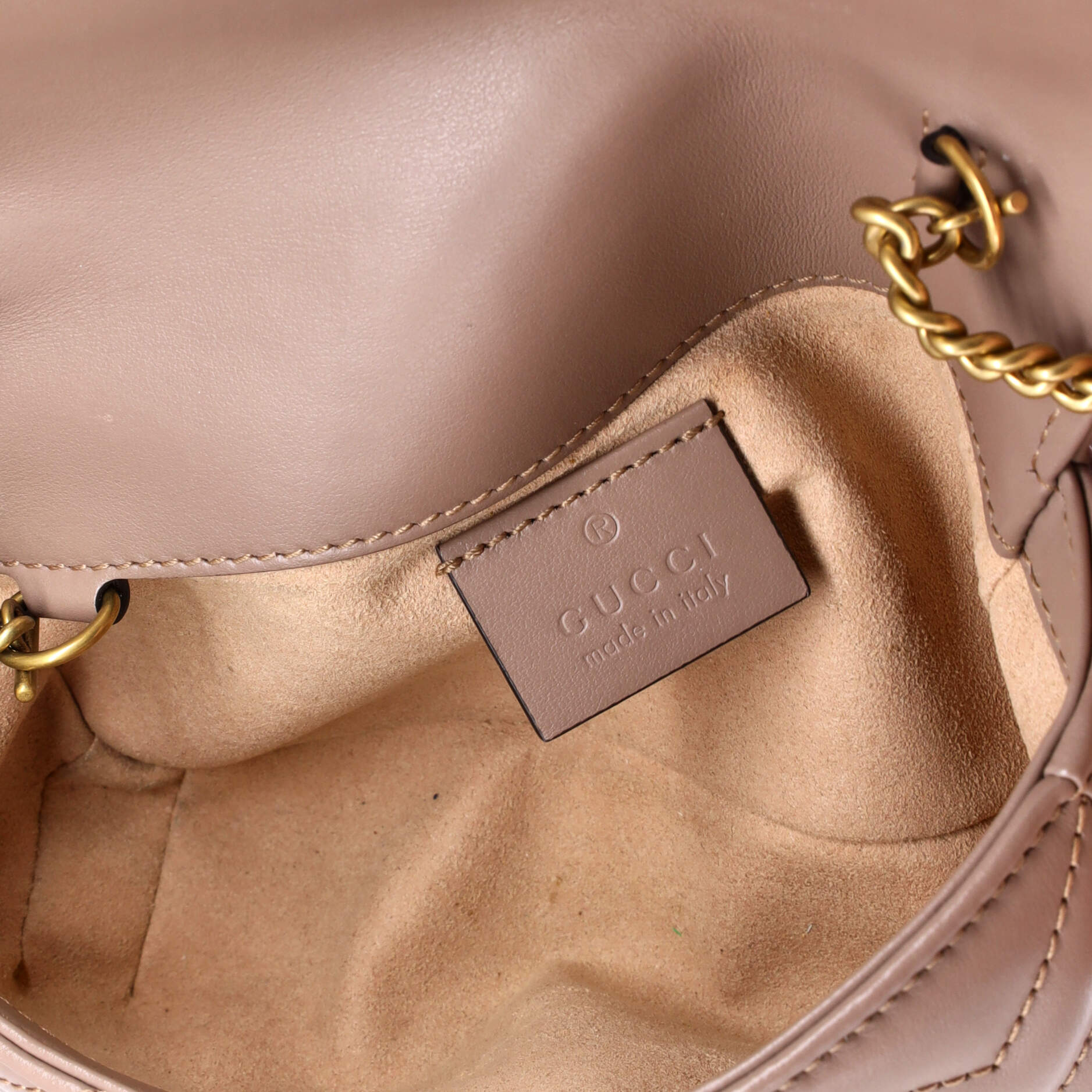 GG Marmont Flap Bag Matelasse Leather Super Mini
