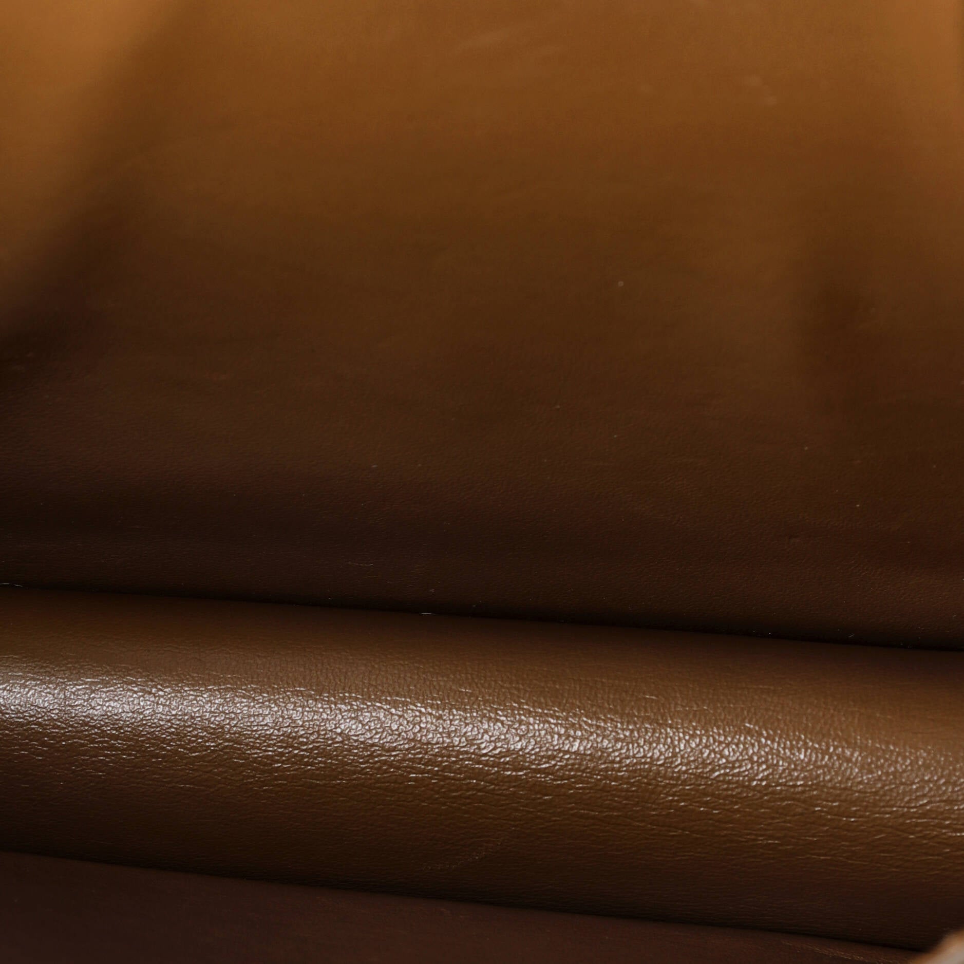 Classic Box Bag Grainy Leather Teen