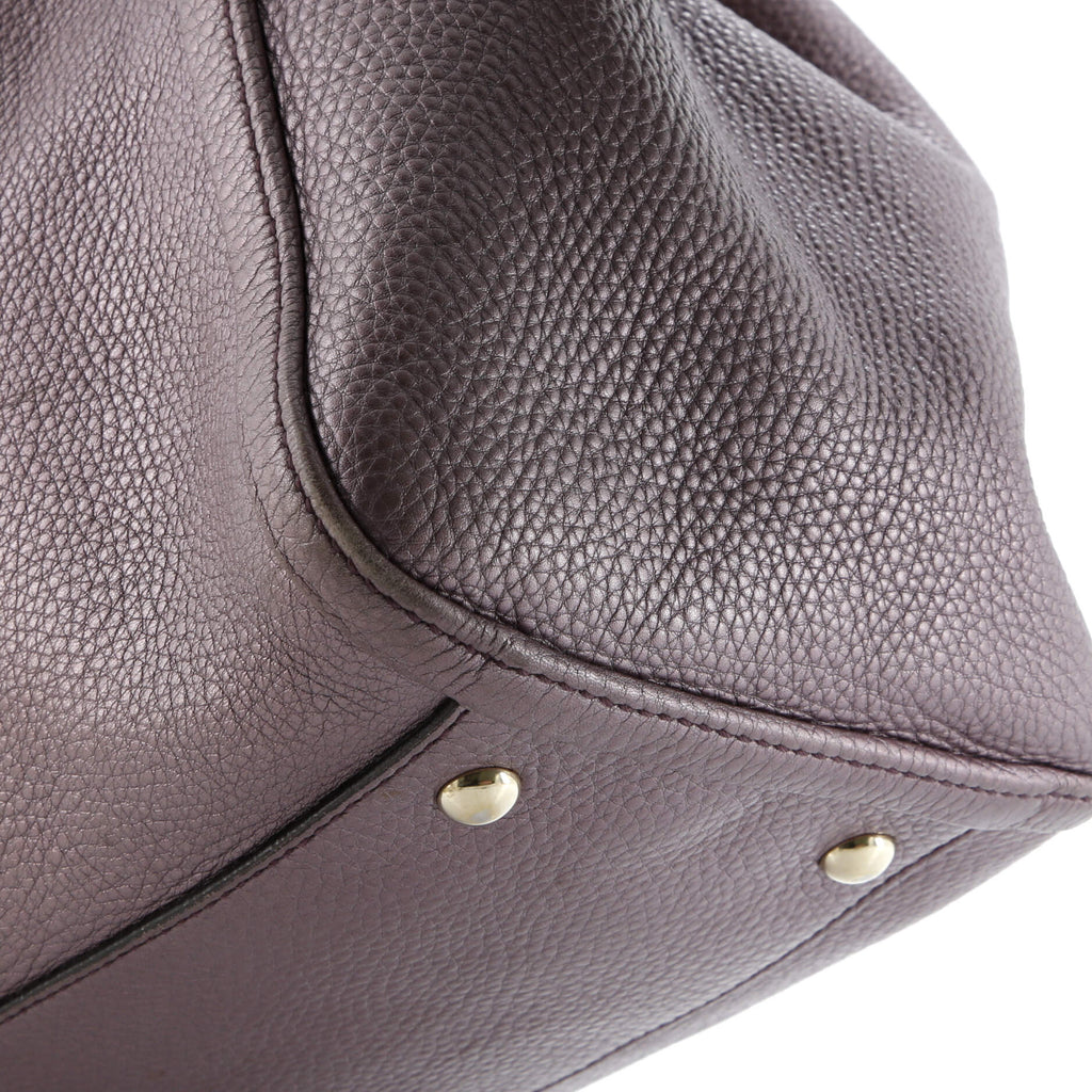 Soho Shoulder Bag Leather Medium