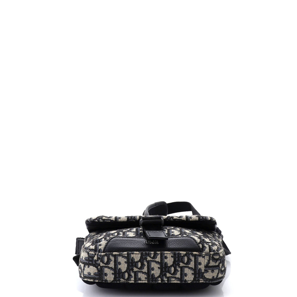 Explorer Buckle Messenger Bag Oblique Canvas Small