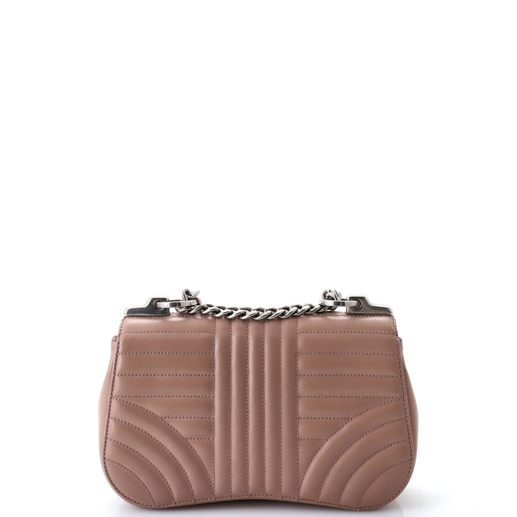 Curved Flap Chain Shoulder Bag Diagramme Quilted Leather Small