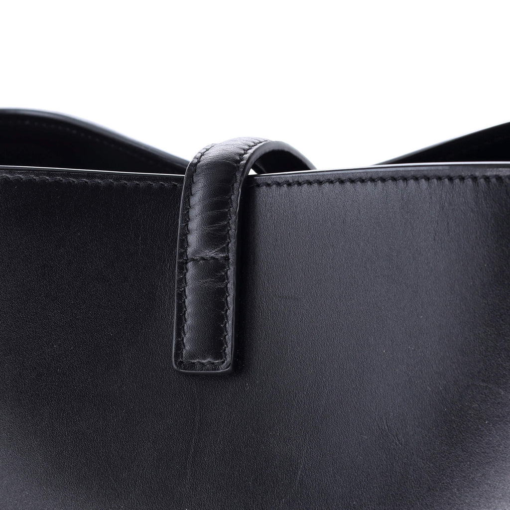 Le 37 Bucket Bag Leather Mini