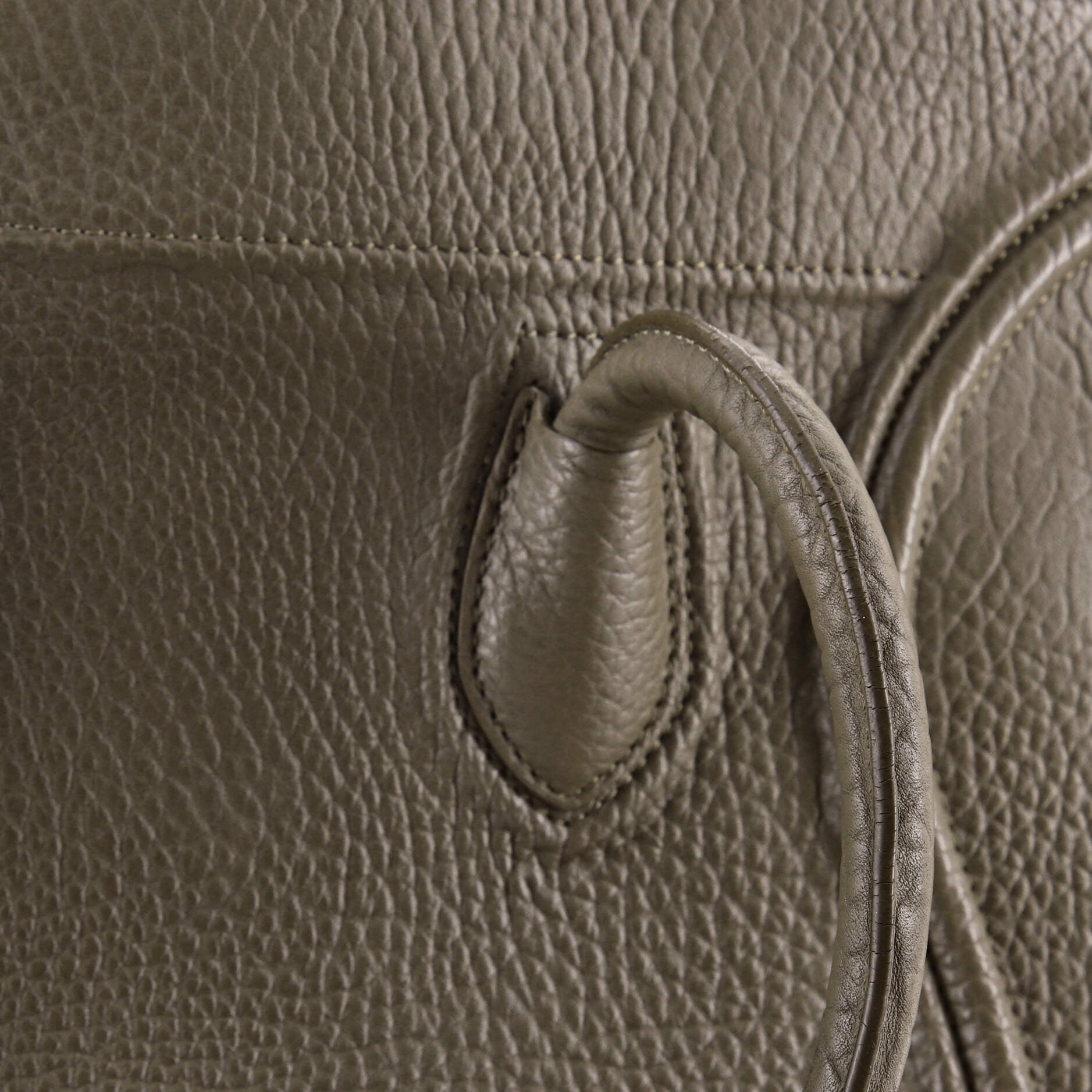 Phantom Bag Grainy Leather Medium