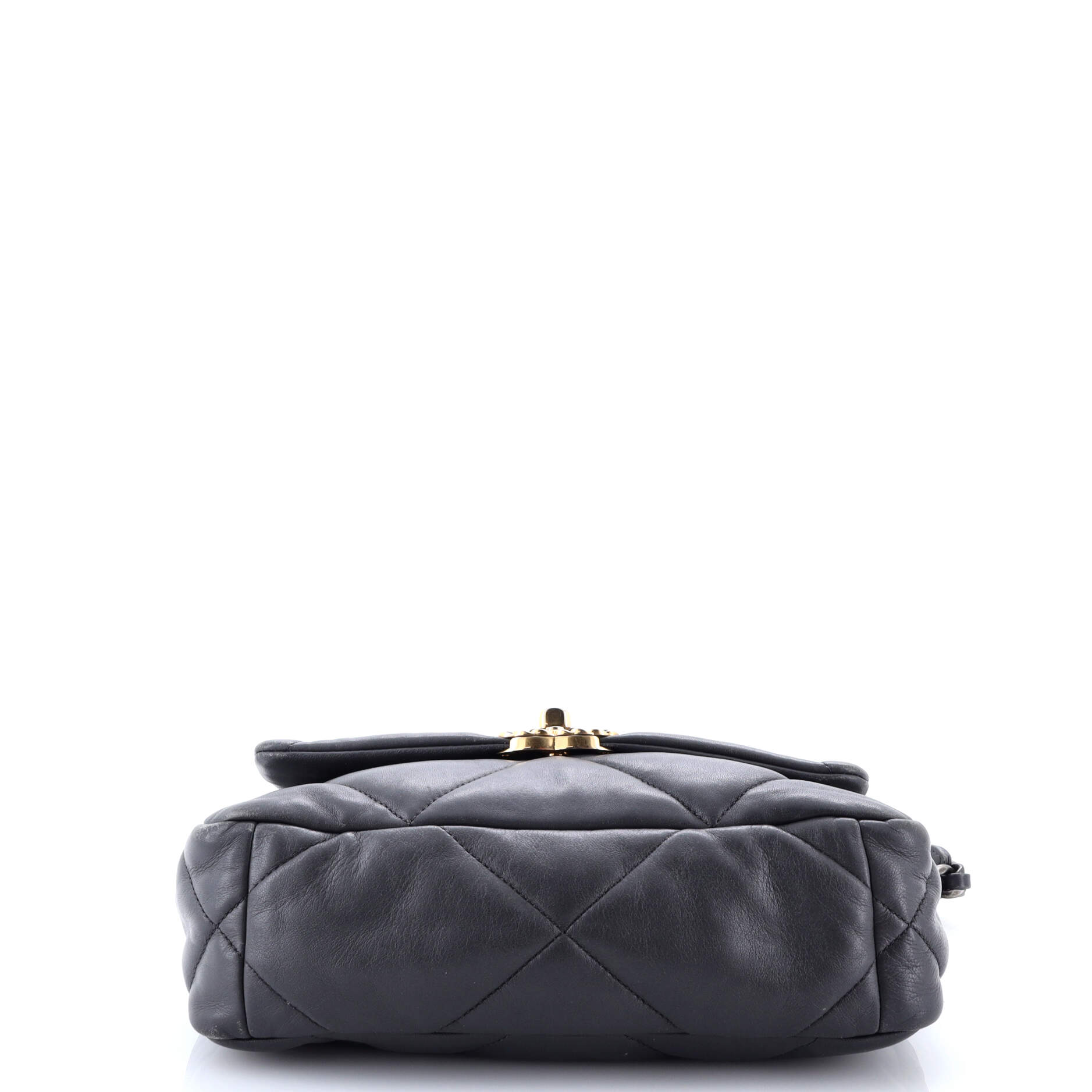 19 Flap Bag Quilted Leather Medium