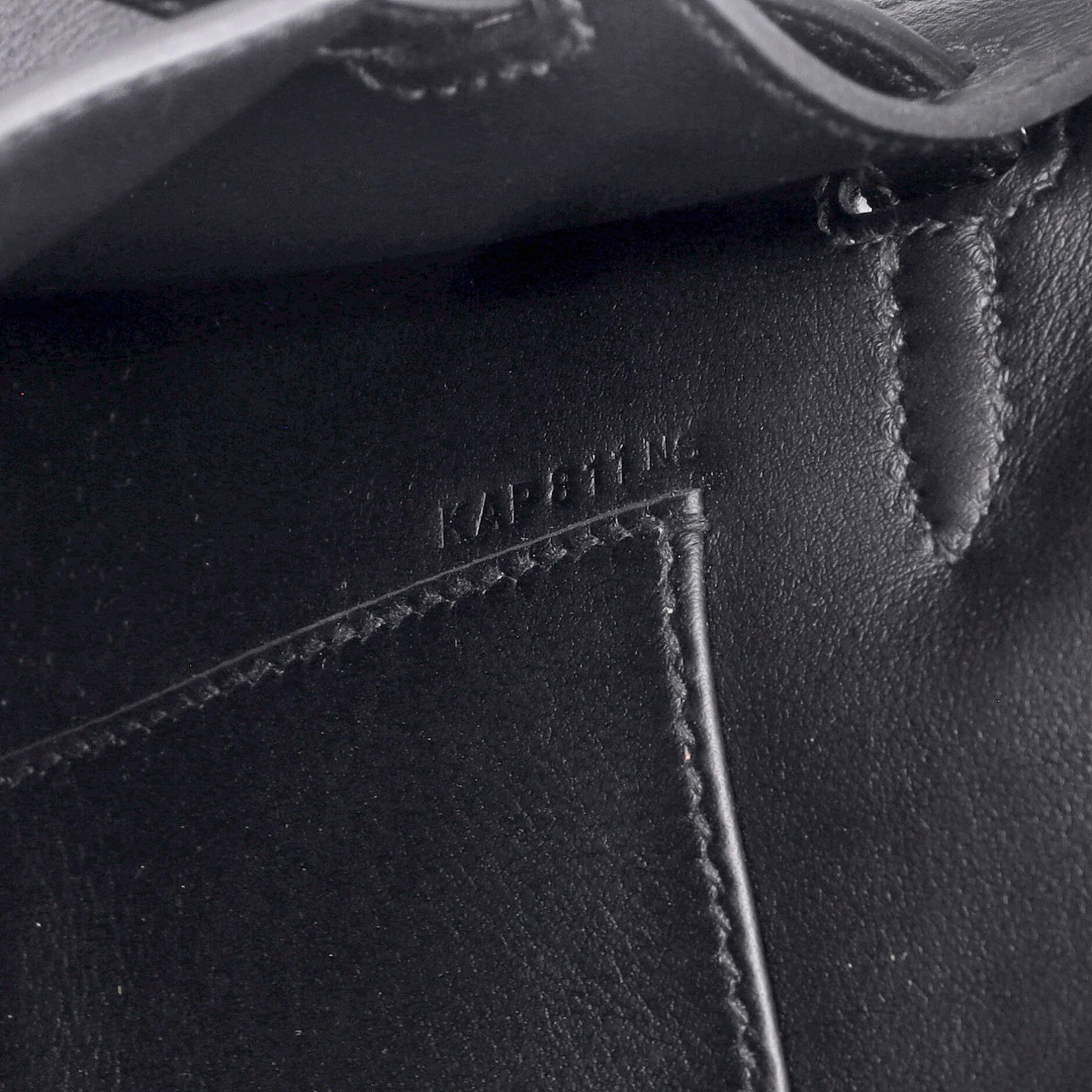 Kelly Pochette Swift