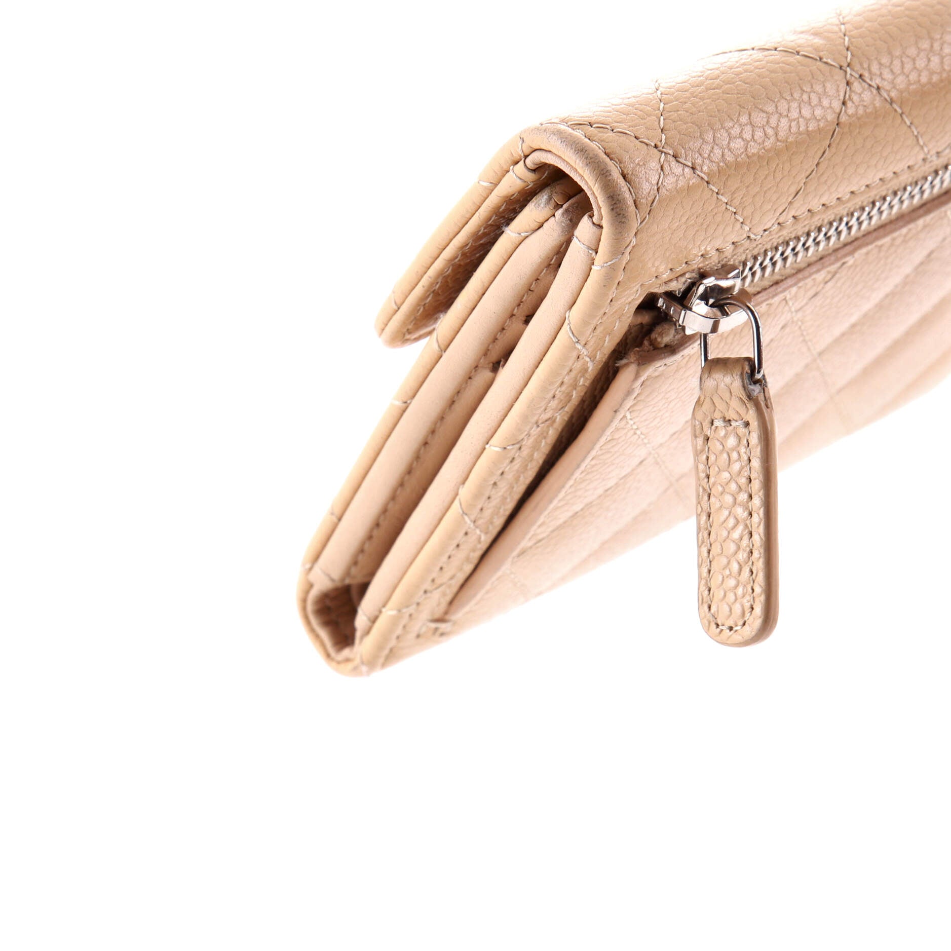CC Compact Classic Flap Wallet Quilted Caviar
