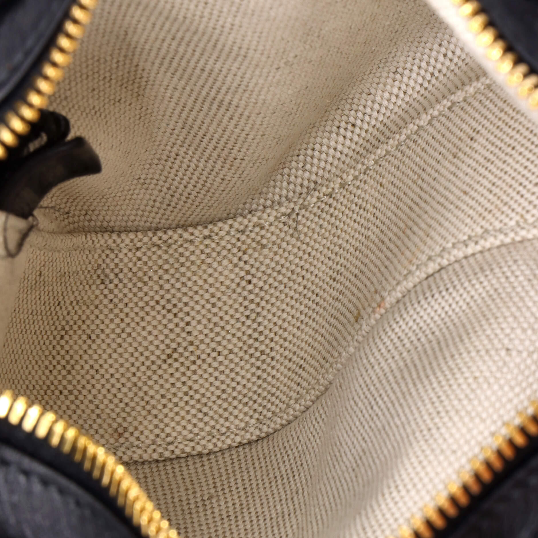 Attache Shoulder Bag Leather Small