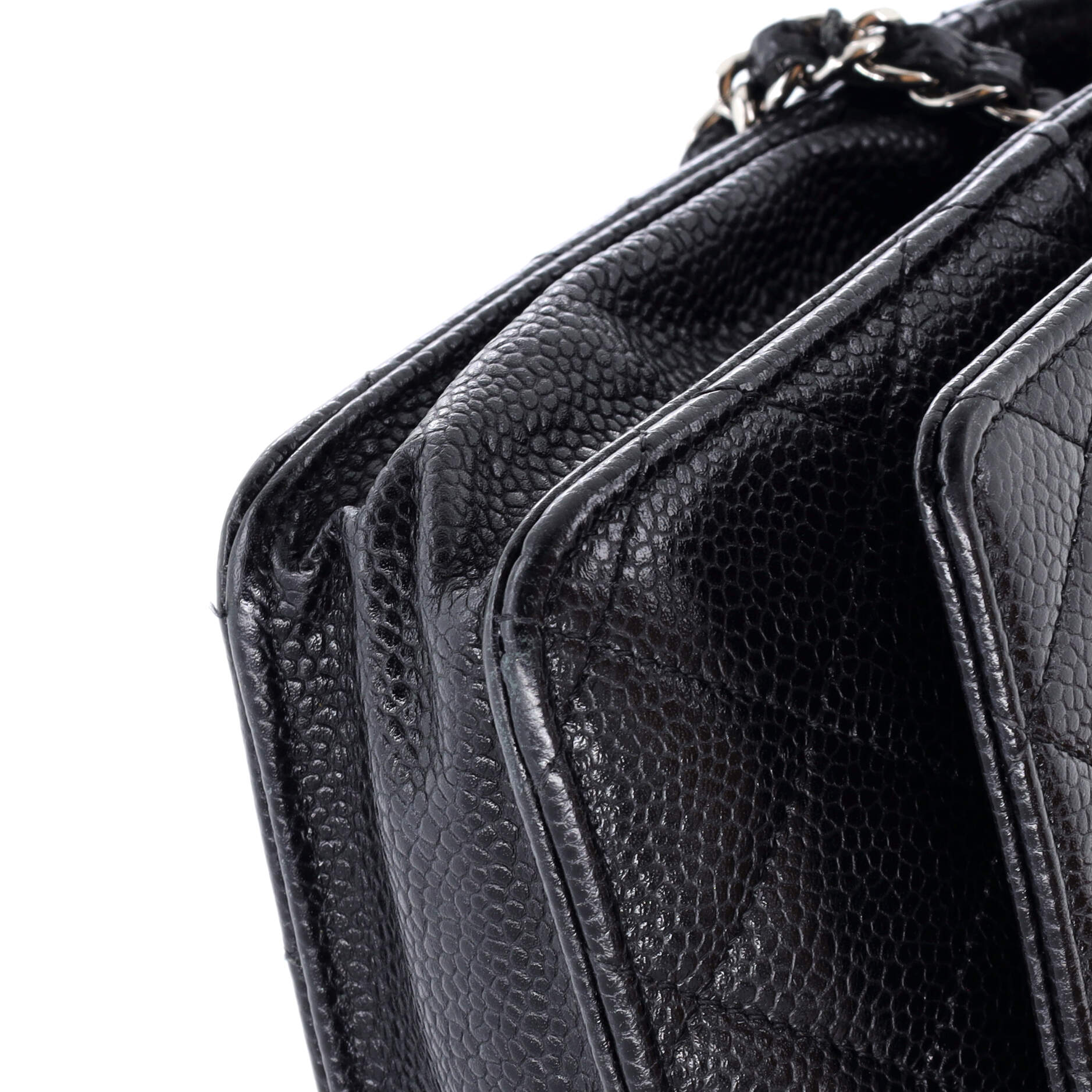 Wallet on Chain Quilted Caviar Mini