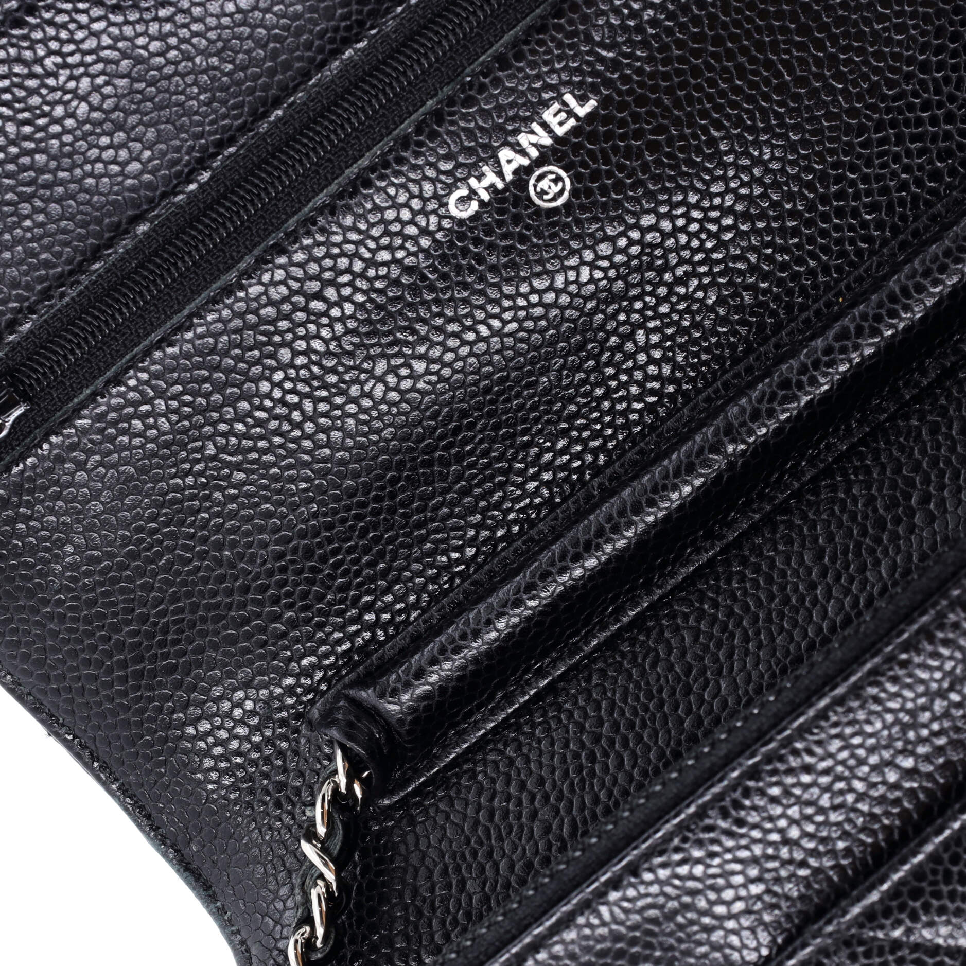 Wallet on Chain Quilted Caviar Mini