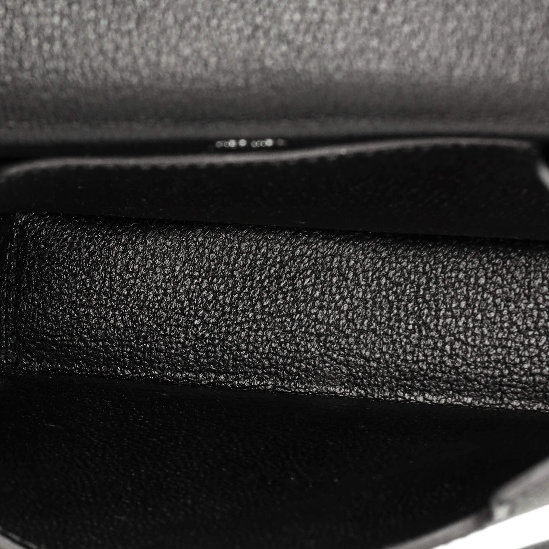 Kelly Multi Pocket To Go Pouch Epsom
