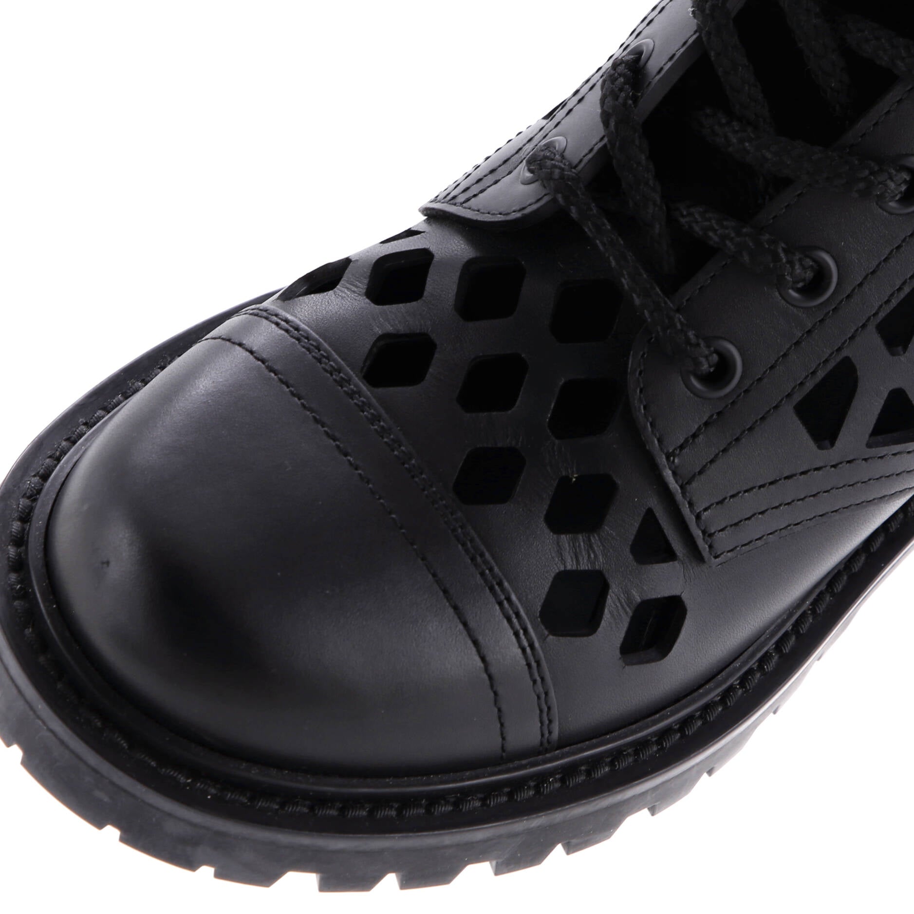Women's D-Trap Cut-Out Ankle Boots Leather