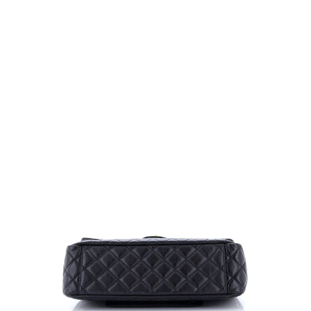 XXL Travel Flap Bag Quilted Caviar Small