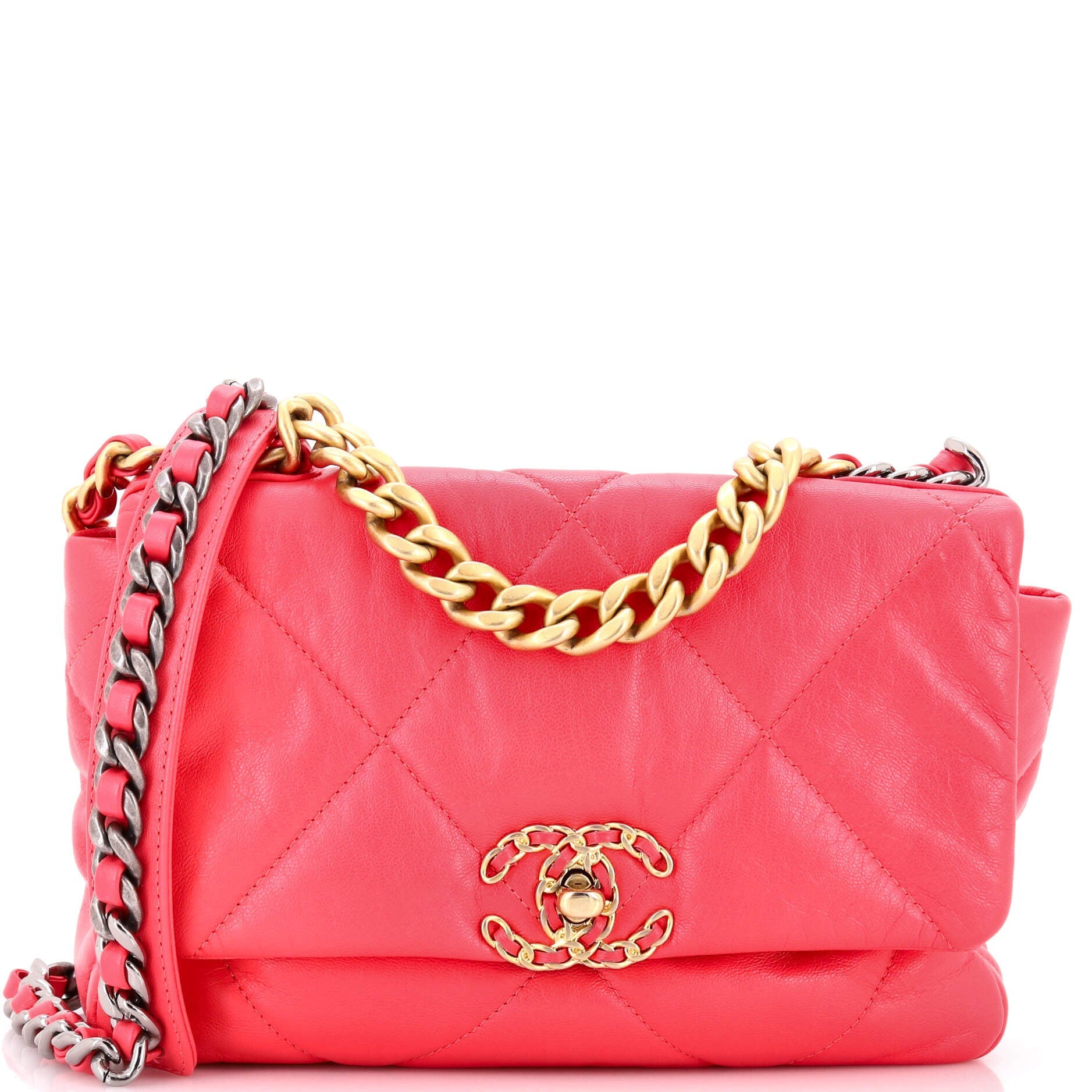 19 Flap Bag Quilted Leather Medium