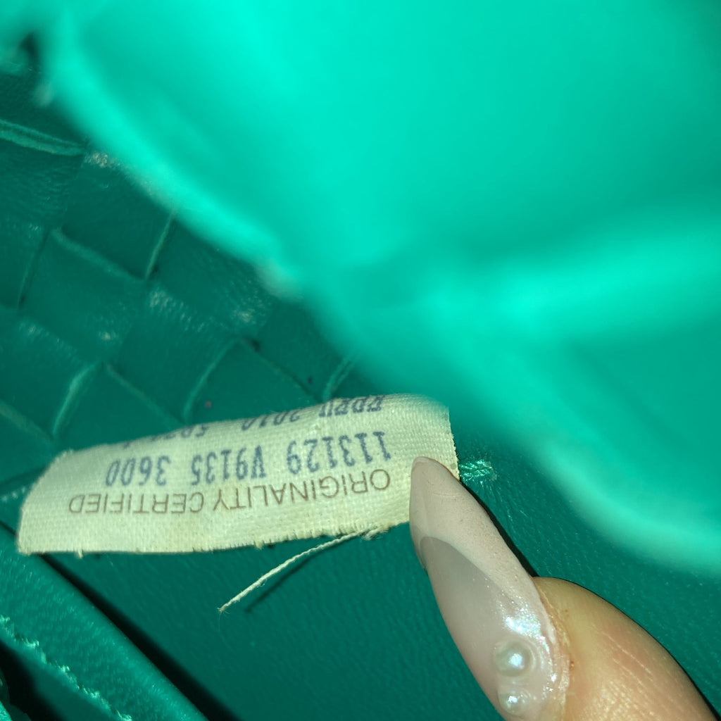 Cabat Tote Intrecciato Nappa Medium