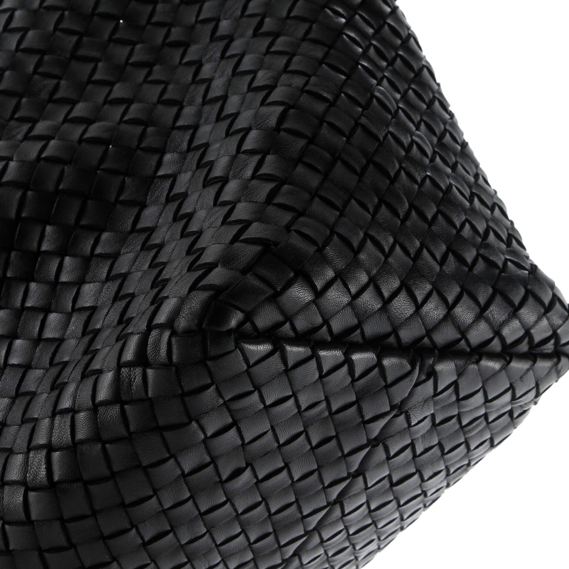 Cabat Tote Intrecciato Nappa Medium