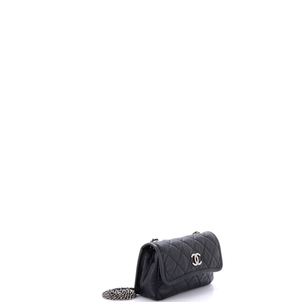 Natural Beauty Flap Bag Quilted Caviar Small