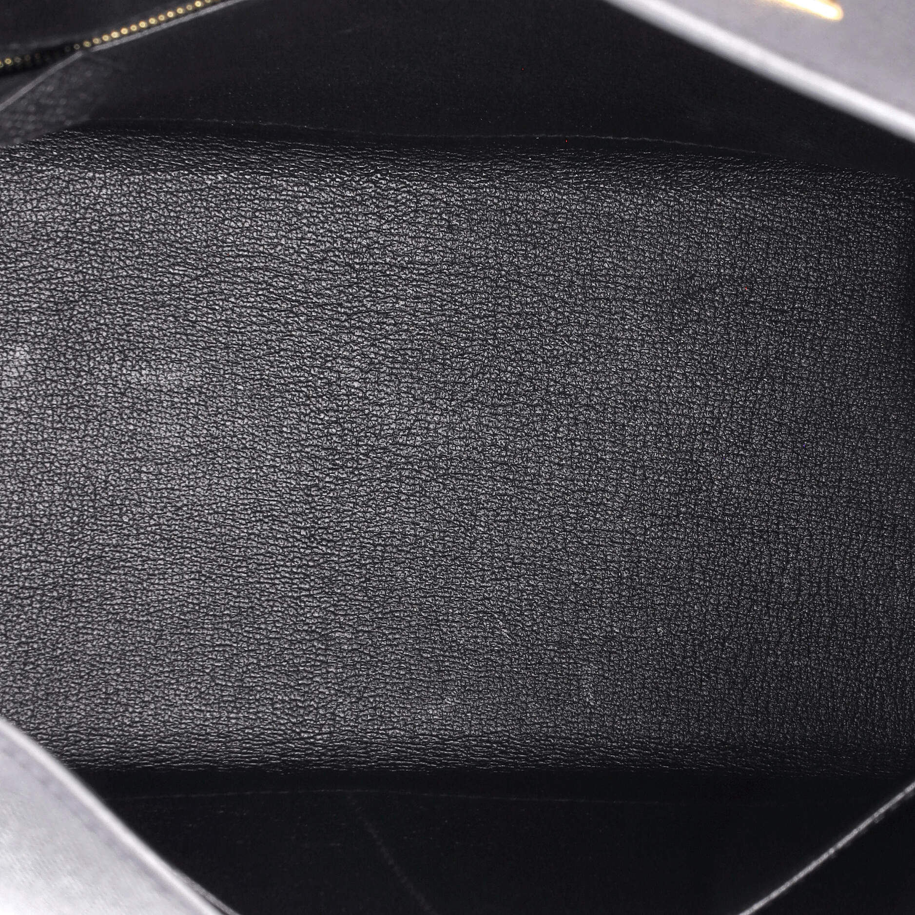 Kelly Handbag Noir Epsom with Gold Hardware 32
