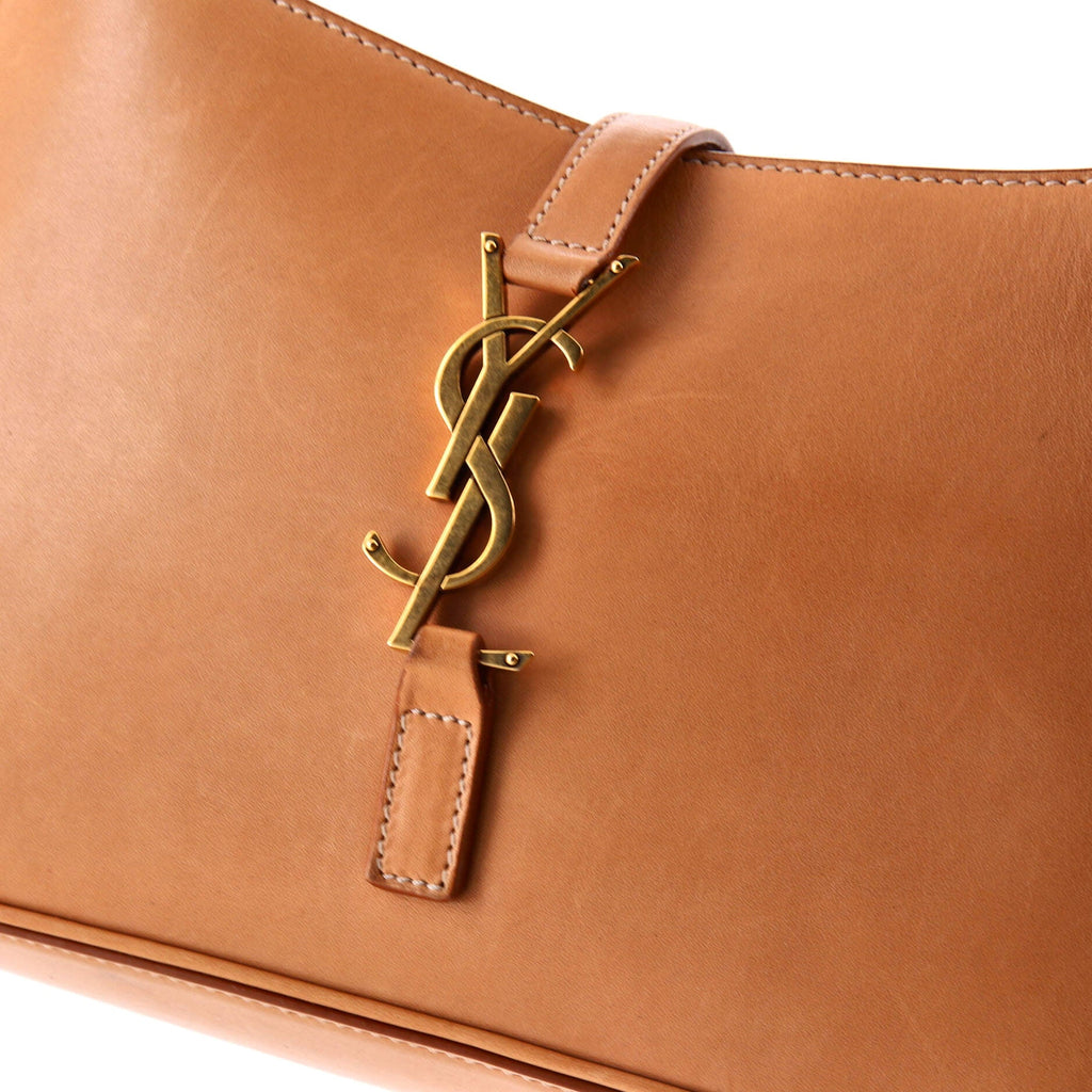 Le 5 a 7 Hobo Leather Small