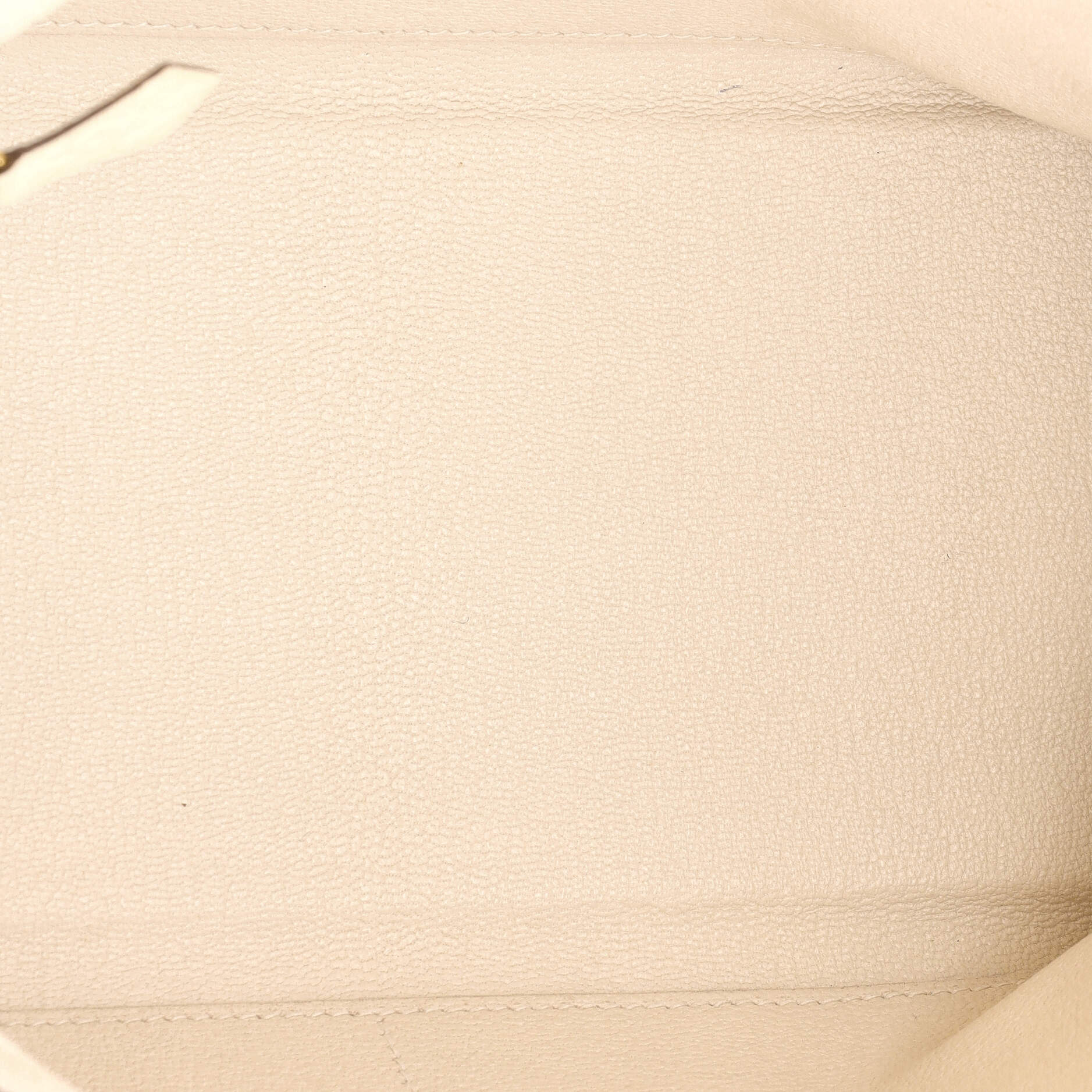 Kelly Handbag Light Clemence with Gold Hardware 28