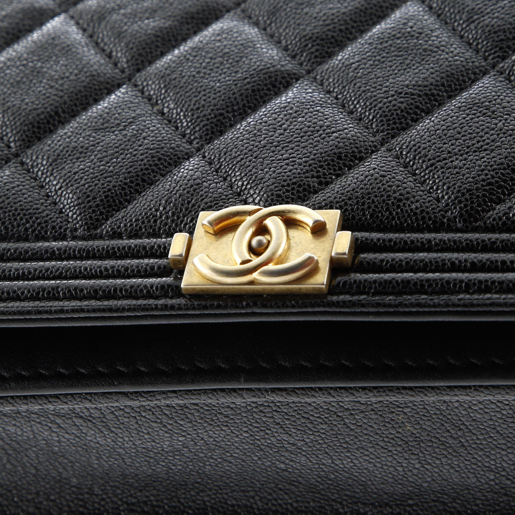 Boy Wallet on Chain Quilted Caviar