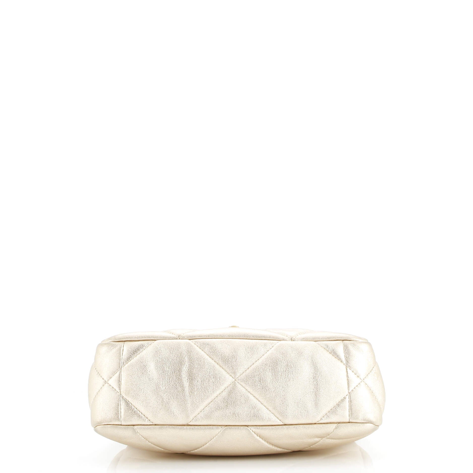 19 Flap Bag Quilted Leather Medium