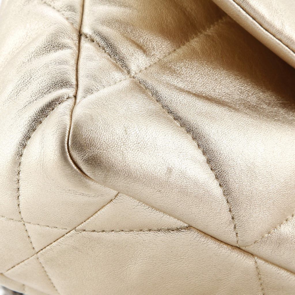 19 Flap Bag Quilted Leather Medium