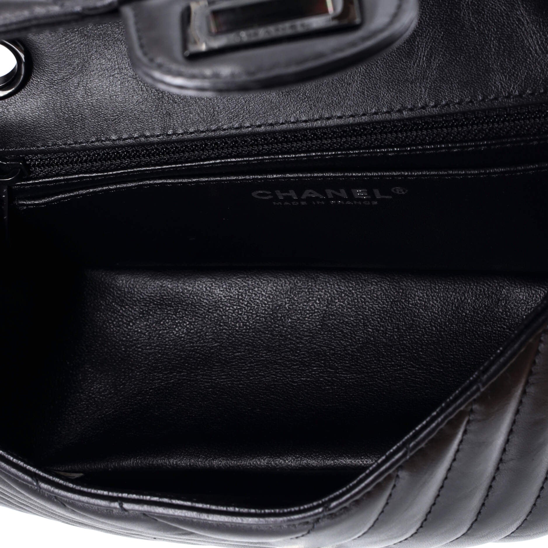So Black Reissue 2.55 Flap Bag Chevron Aged Calfskin Mini