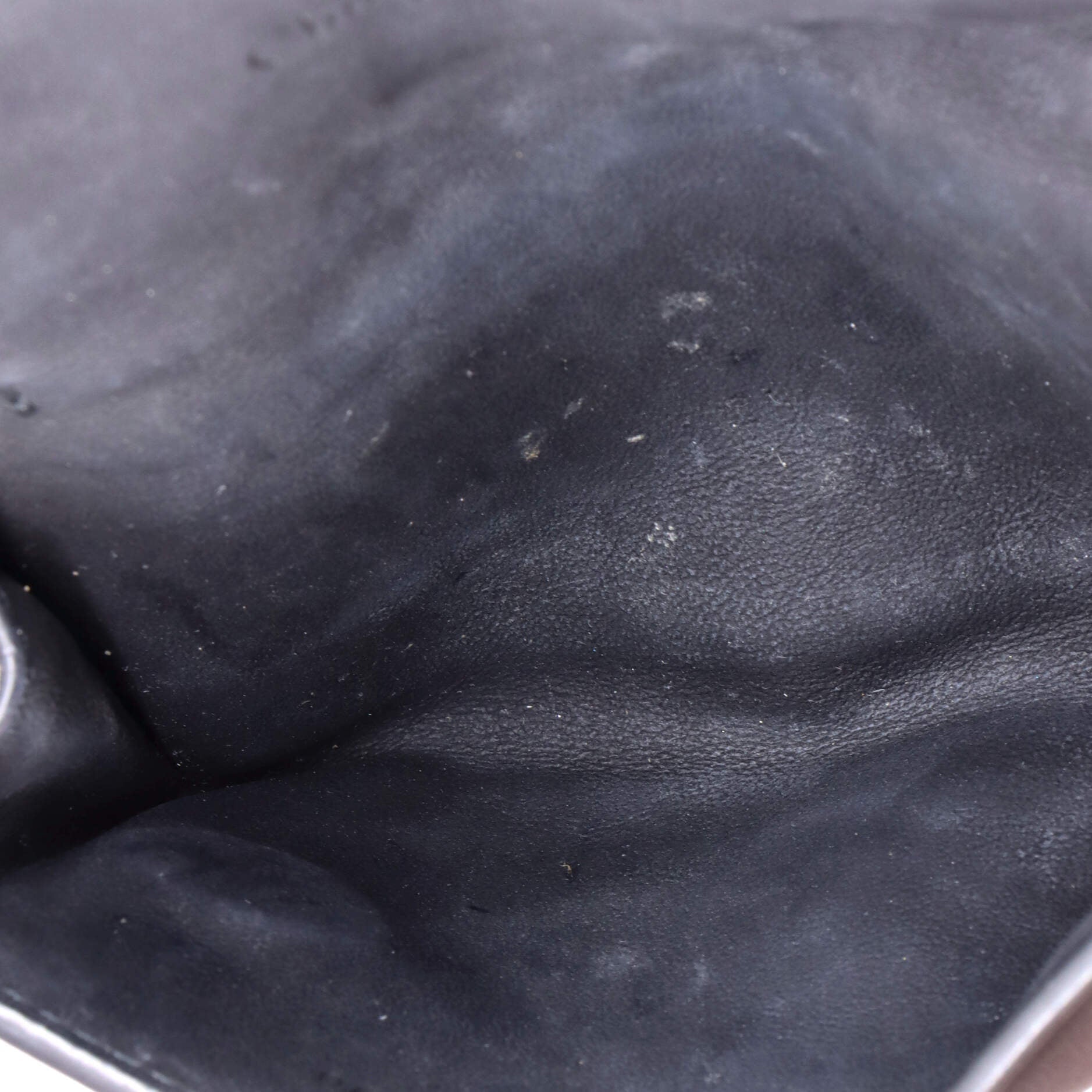 Ultra Matte Saddle Nano Pouch Leather