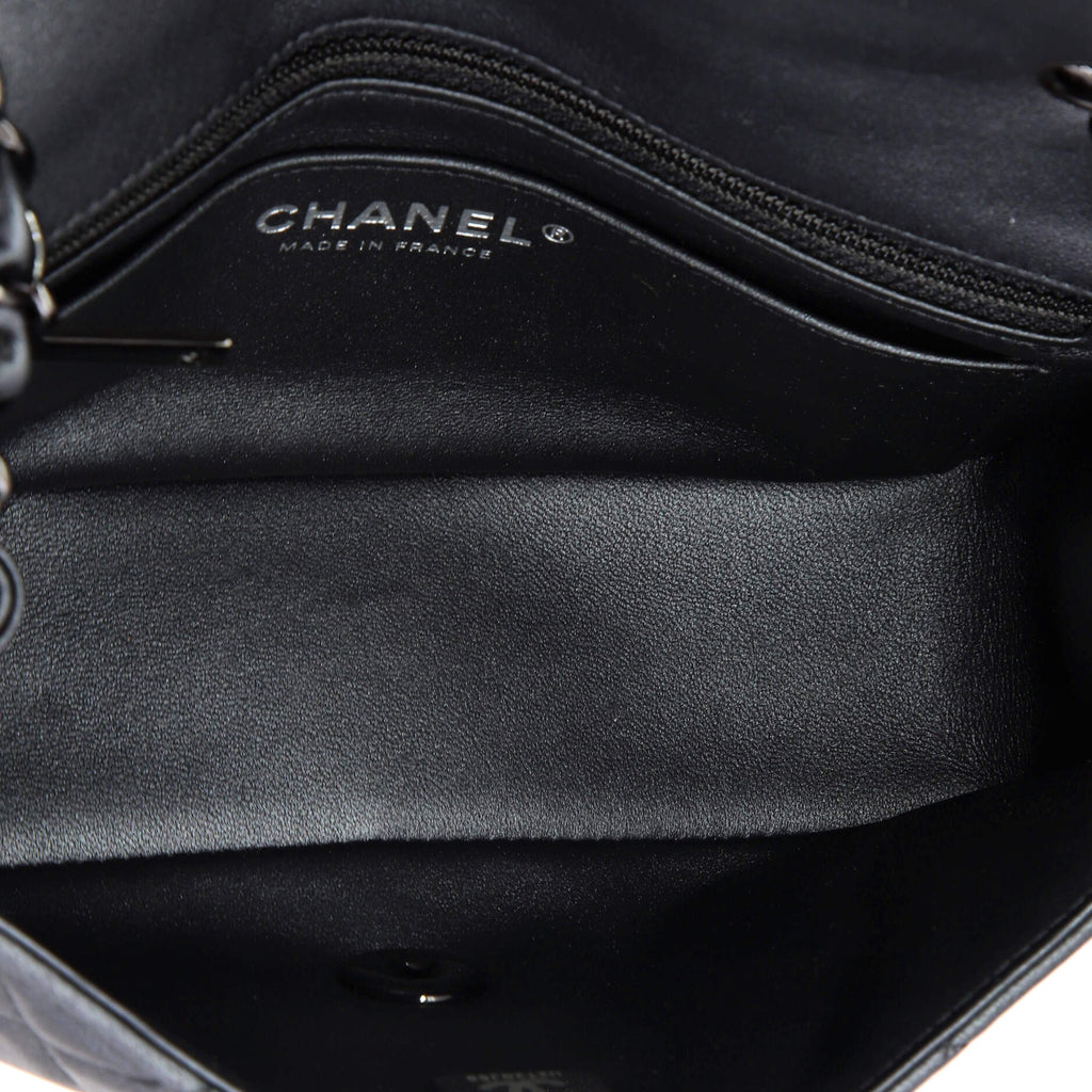 So Black Classic Single Flap Bag Quilted Lambskin Mini