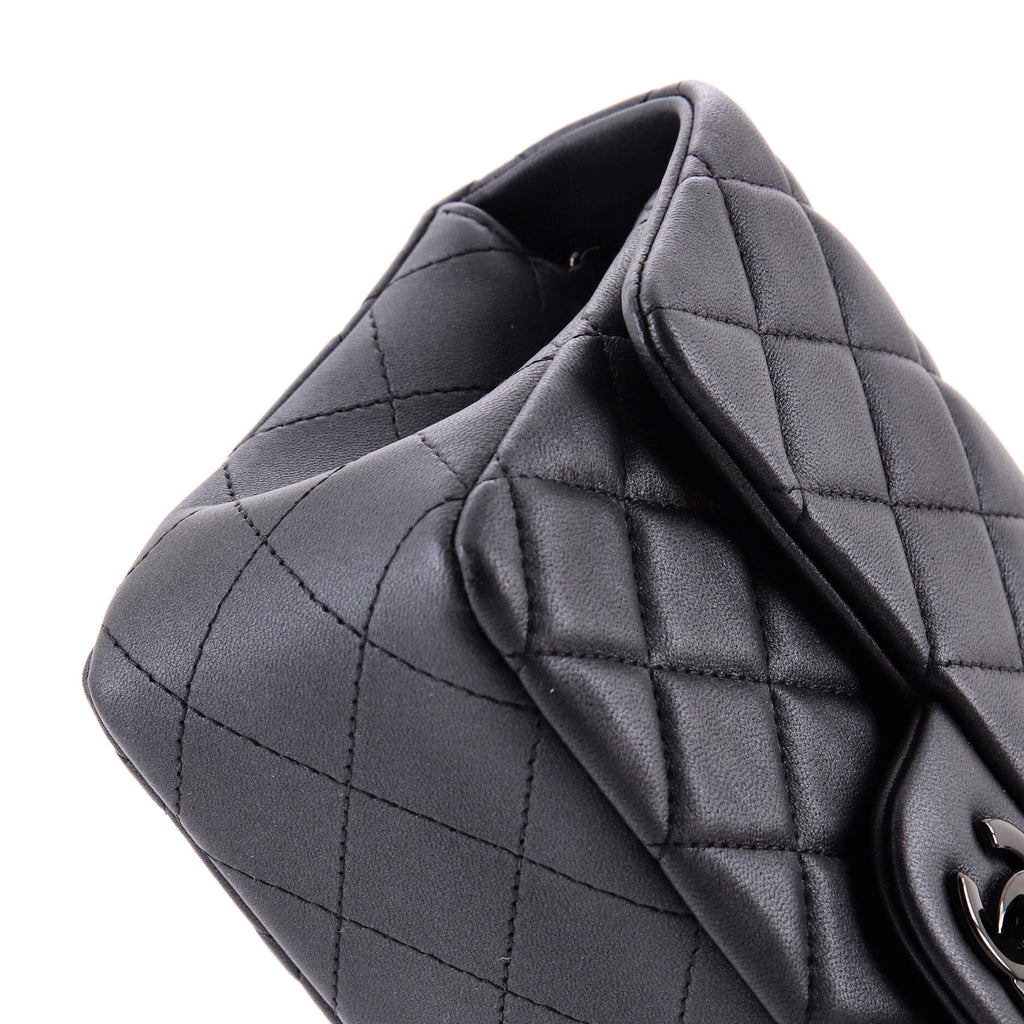 So Black Classic Single Flap Bag Quilted Lambskin Mini