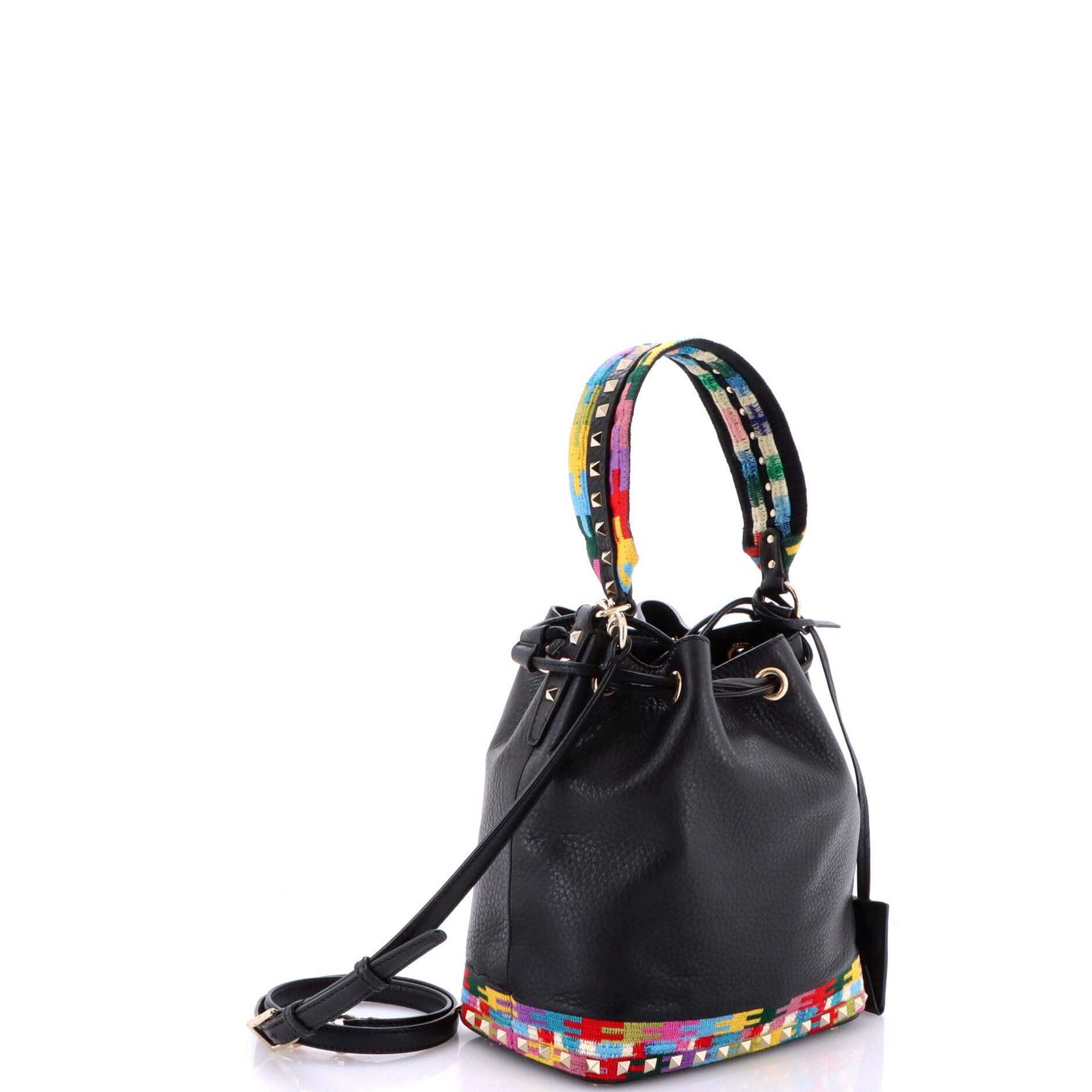 Geo Bucket bag Leather with Embroidered Detail