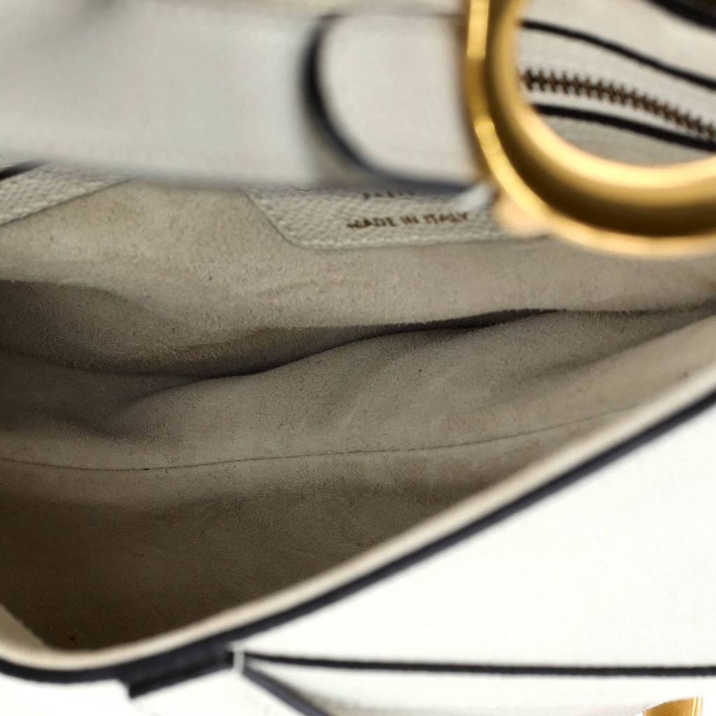Saddle Handbag Leather Medium